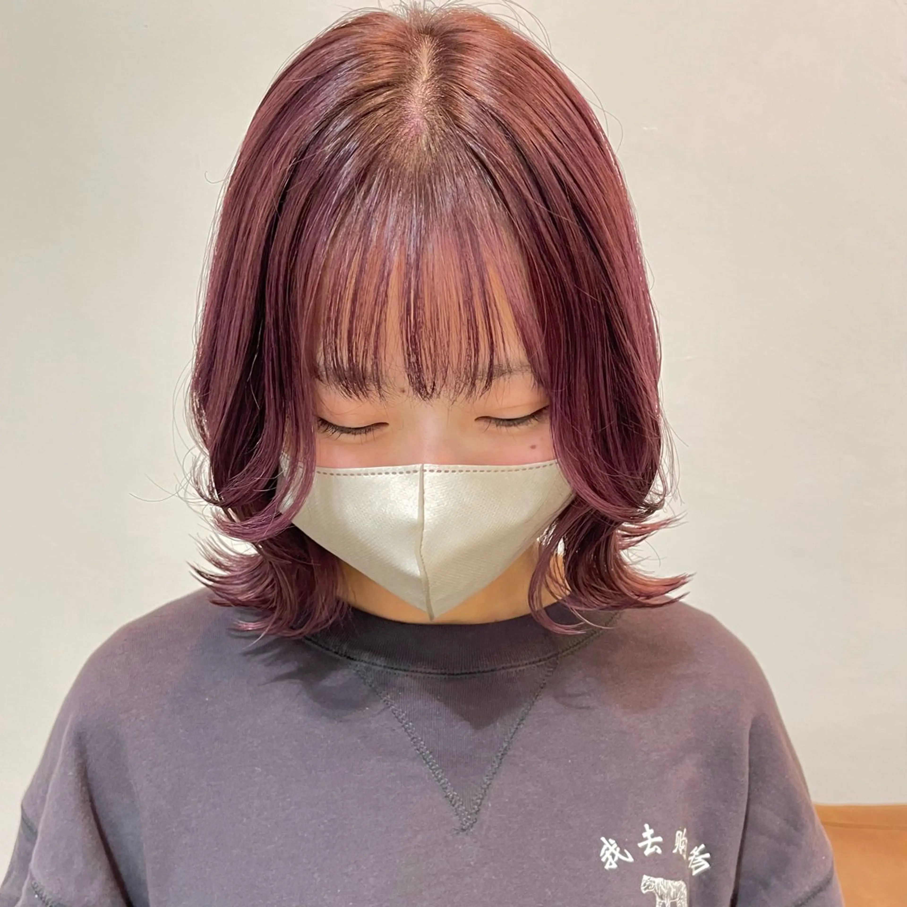 ミディアム カラー Asti  blanche所属・ショート/ブリーチ mizuki🐋のヘアスタイル