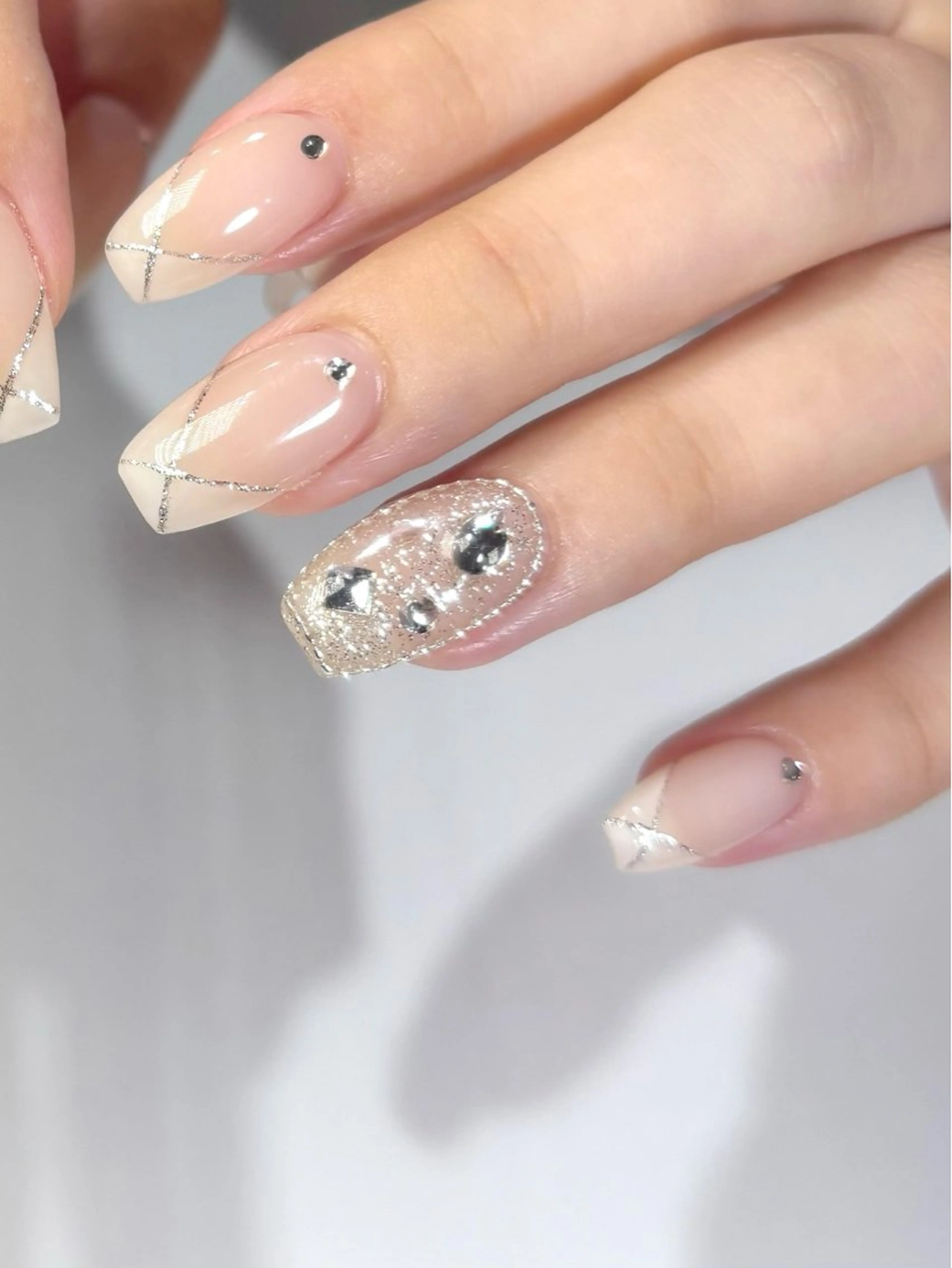 ネイル ハンドネイル émure. / パラジェル認定のネイルデザイン