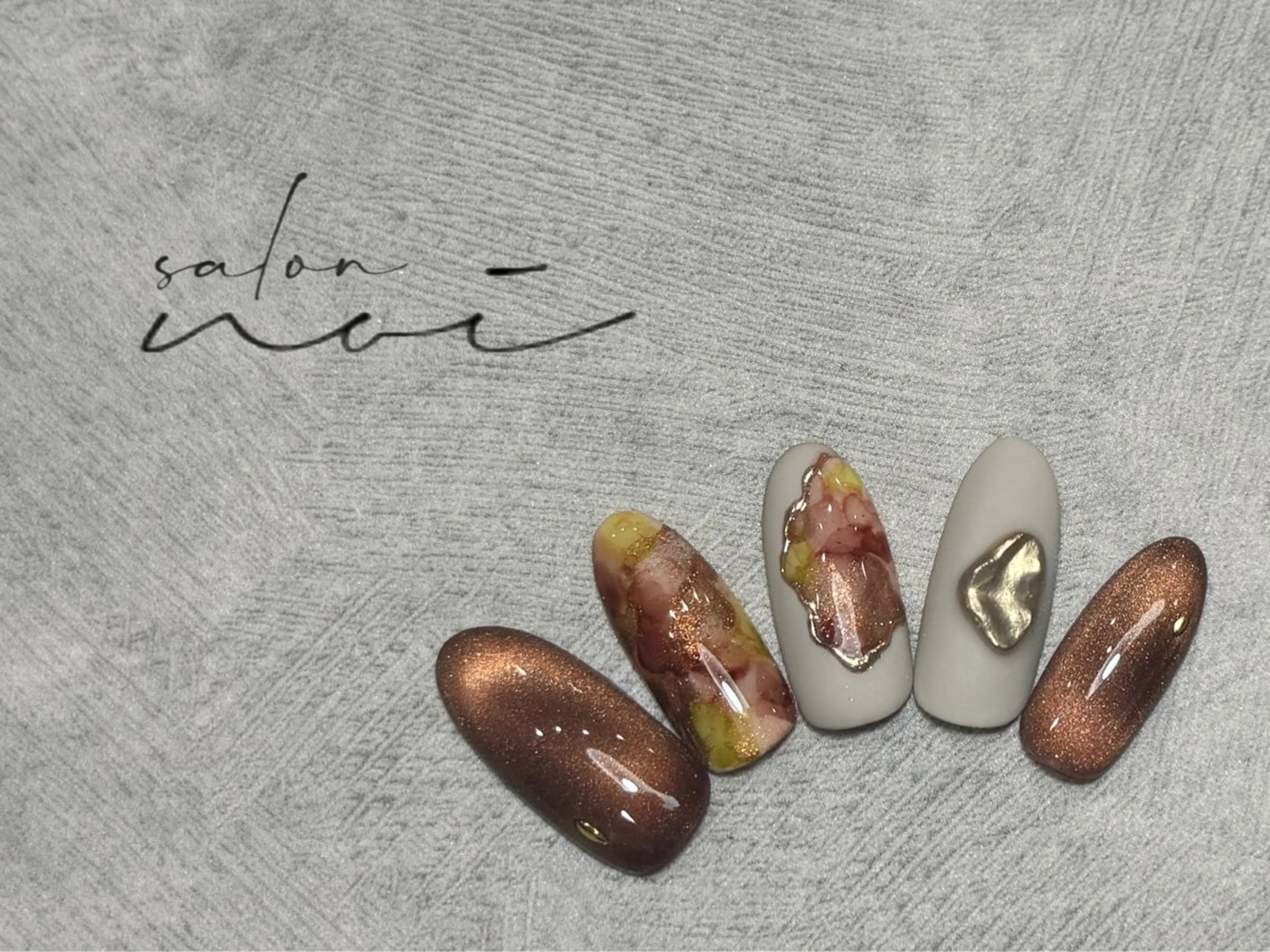 ネイル アートネイル ハンドネイル salon noi所属・salon noiのネイルデザイン