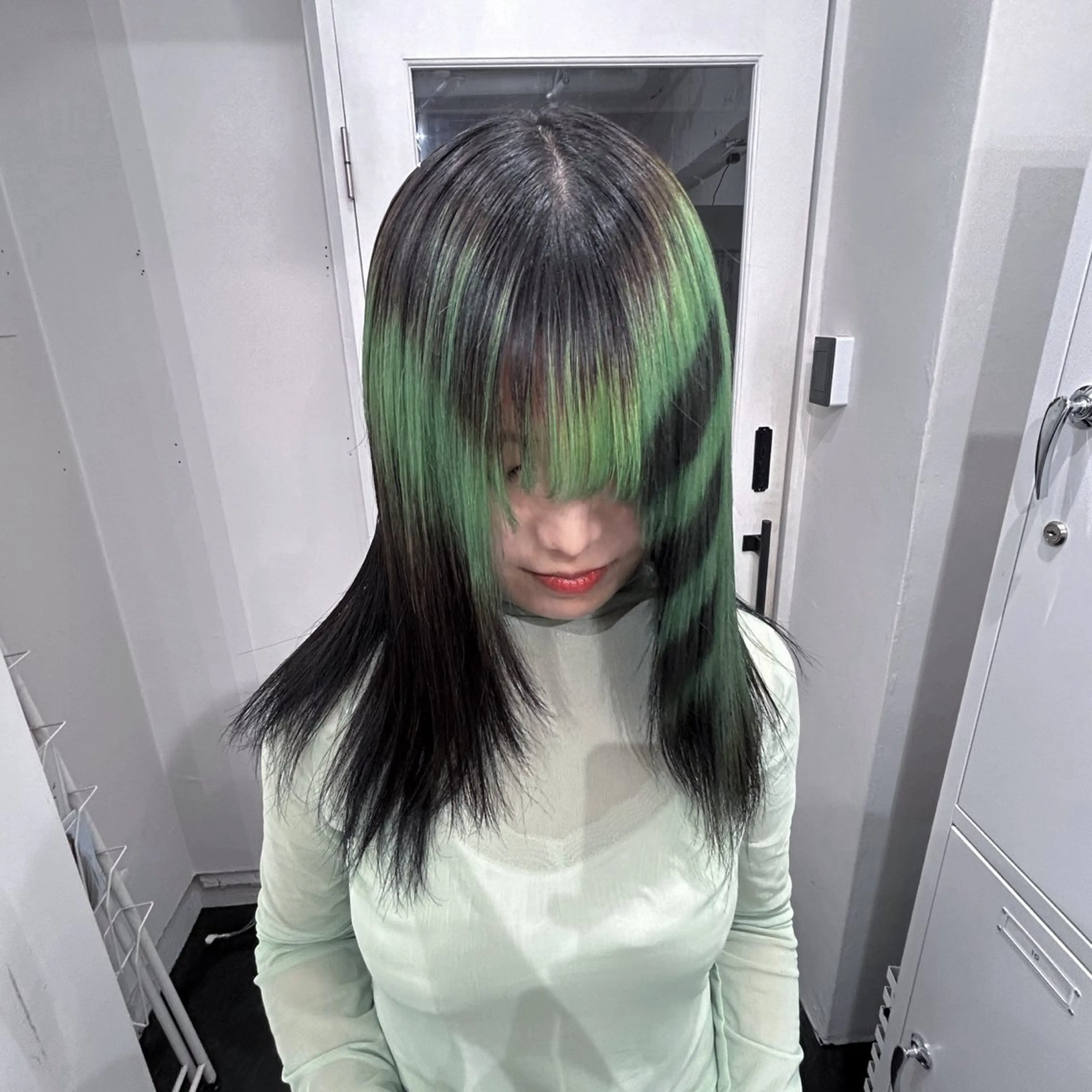 ミディアム カラー ヘアカラー トリートメント 🥣ミコト/ウルフ ハイトーン特化🥣のヘアスタイル