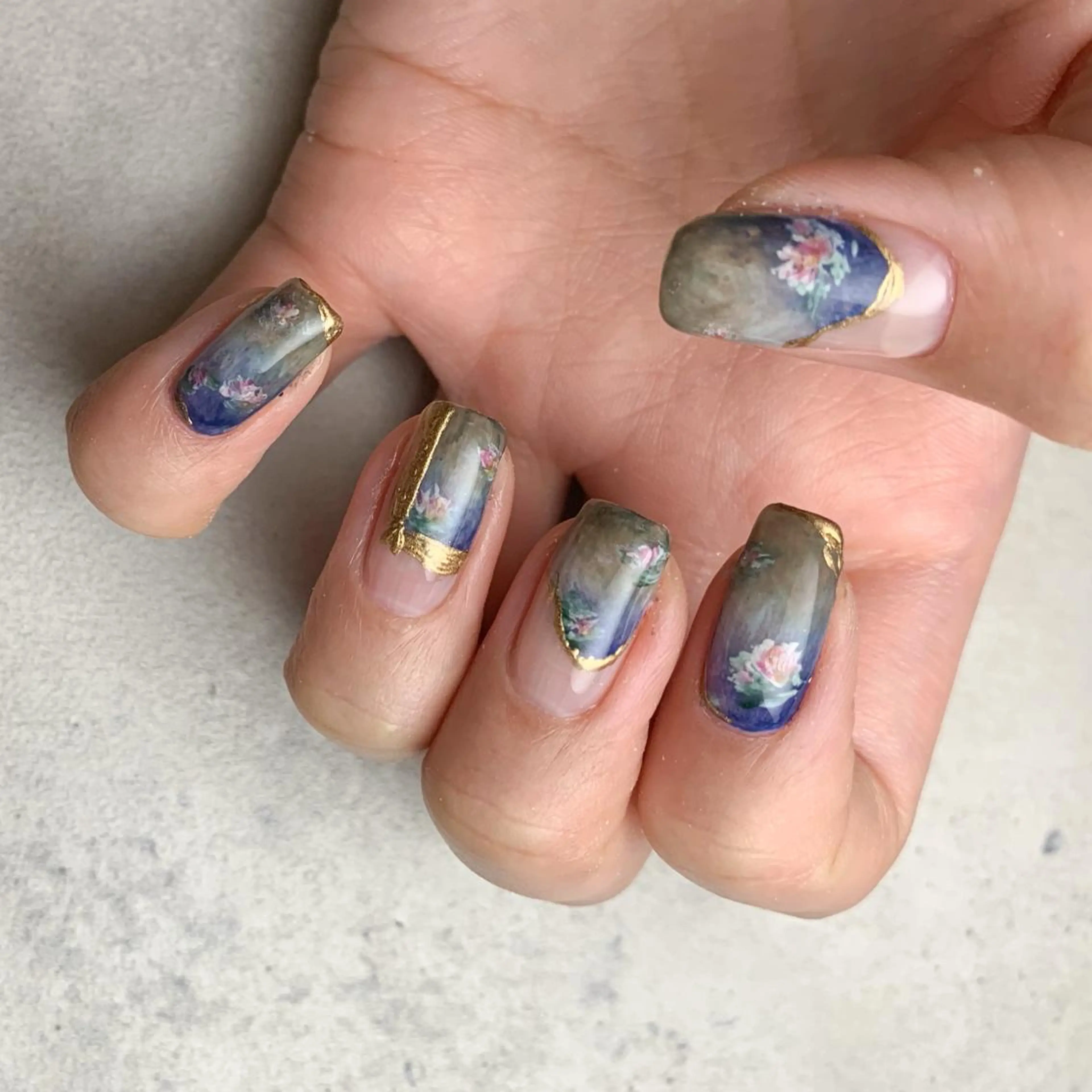 ネイル ハンドネイル atelier　FIORITURA所属・FIORITURA aiのネイルデザイン