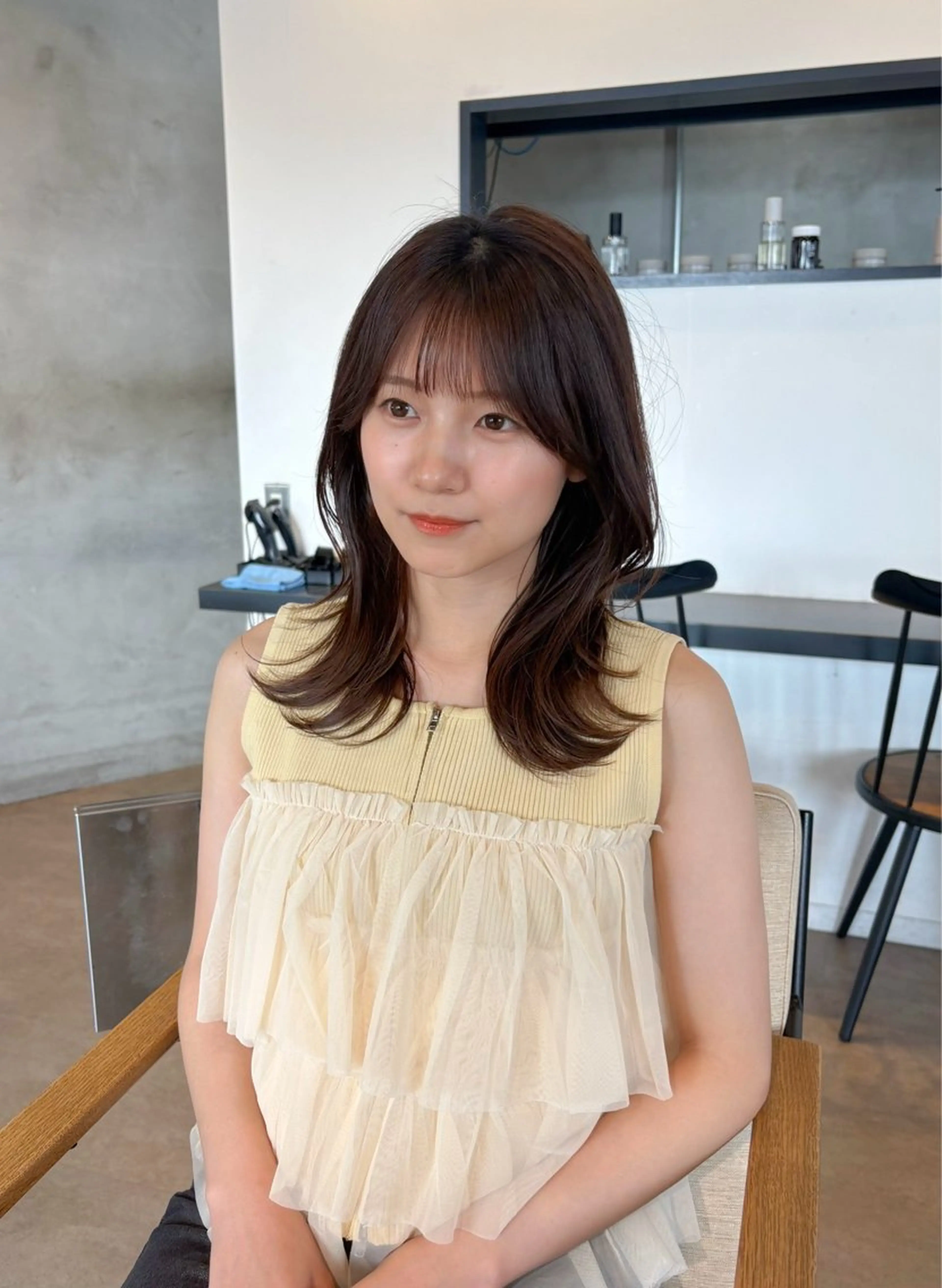 ミディアム カラー くびれヘア カット ヘアカラー トリートメント ♠️暗髪レイヤー♠️ 中山唯斗のヘアスタイル