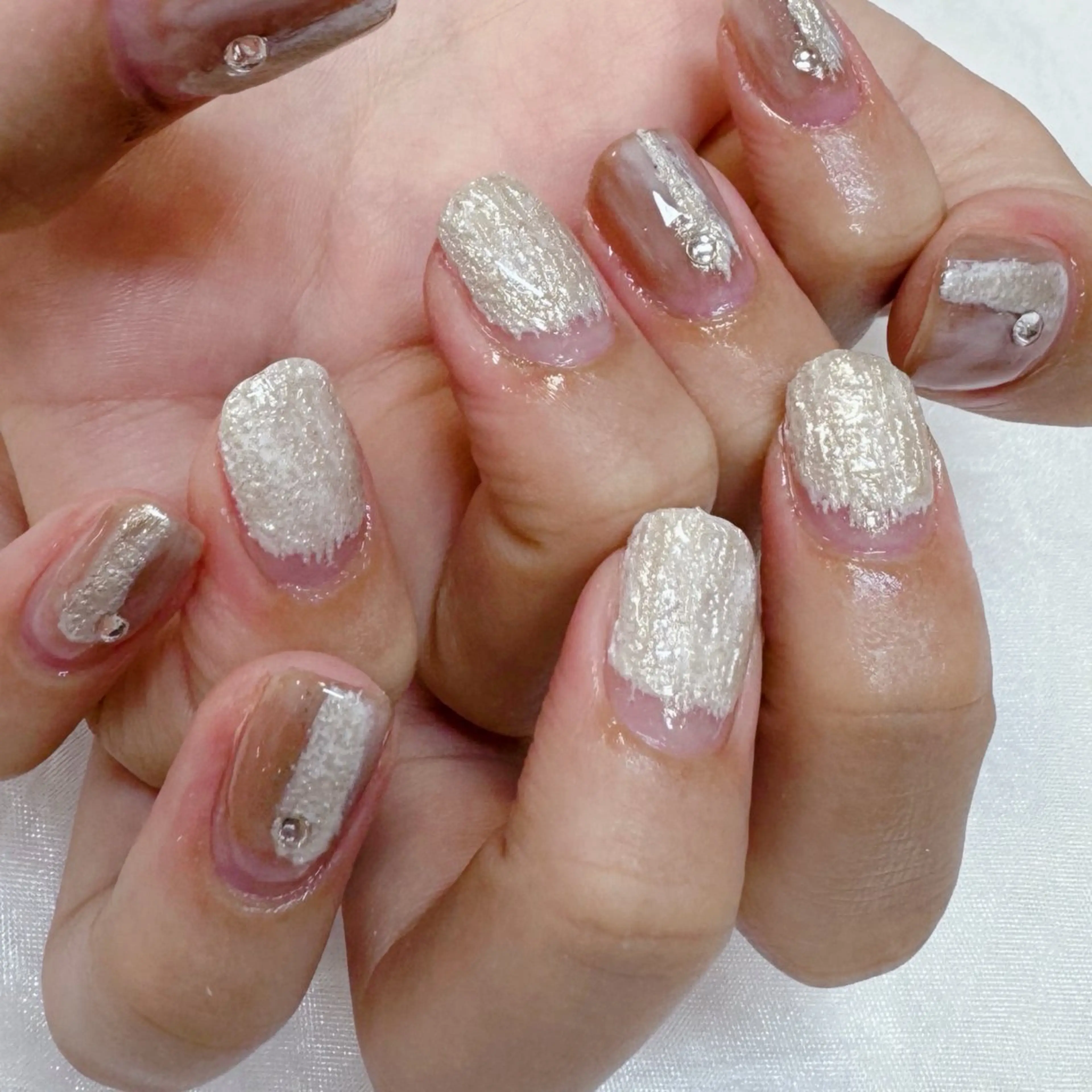 ネイル ブラウン ニュアンスネイル maruyasu. yのネイルデザイン