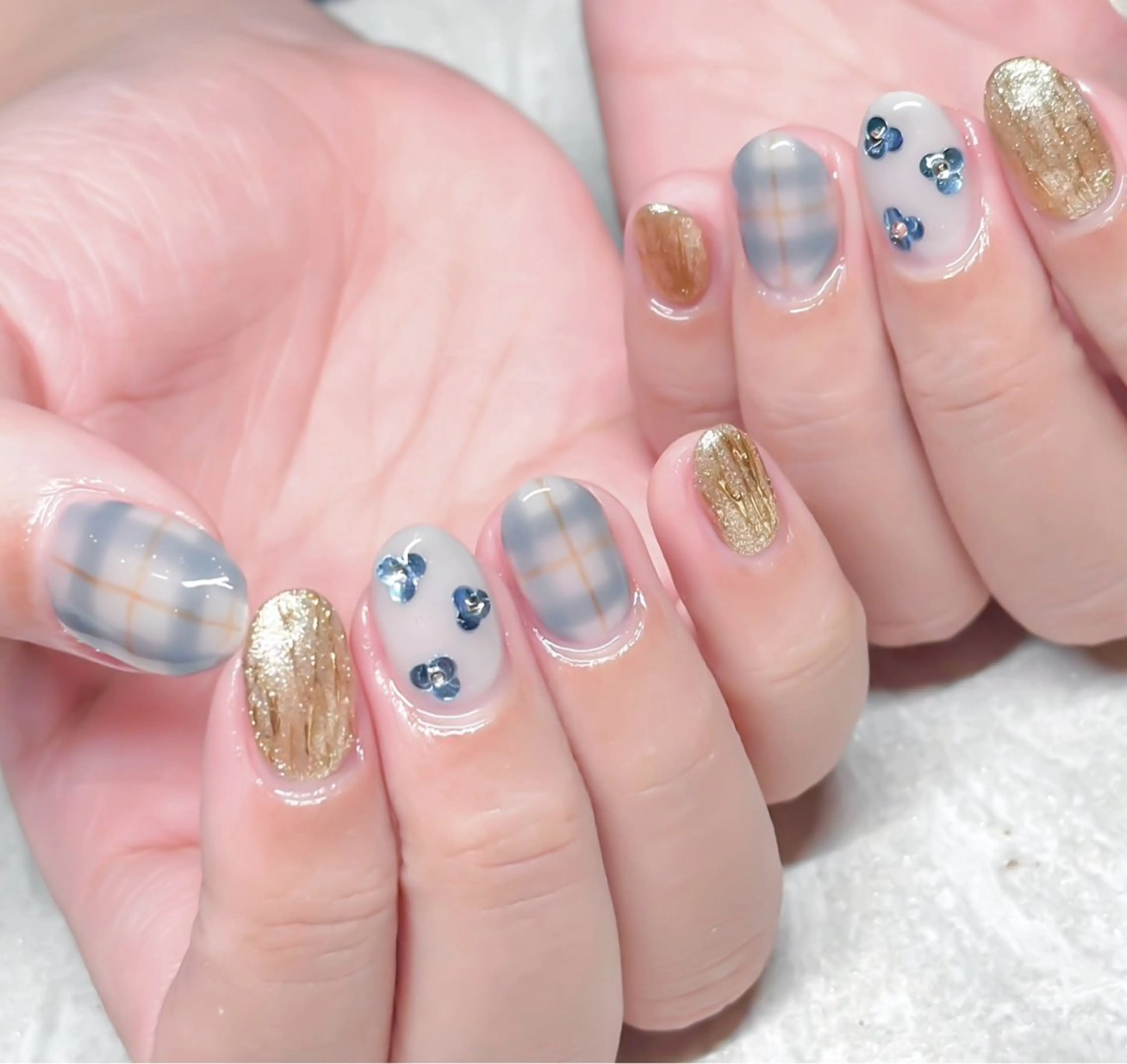 ネイル ジョリフィーユ 中出のネイルデザイン