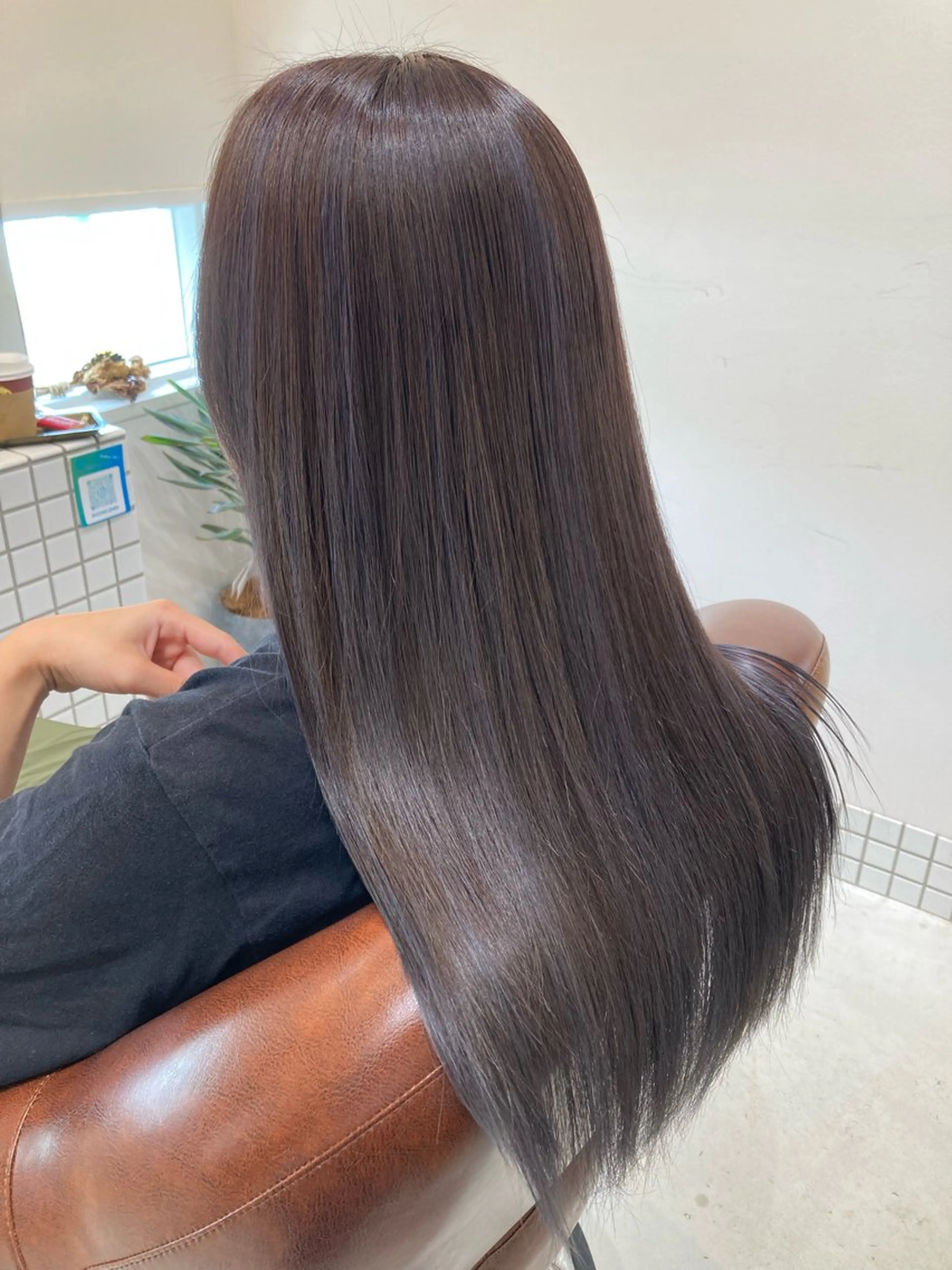 ロング 手嶌 彩乃のヘアスタイル