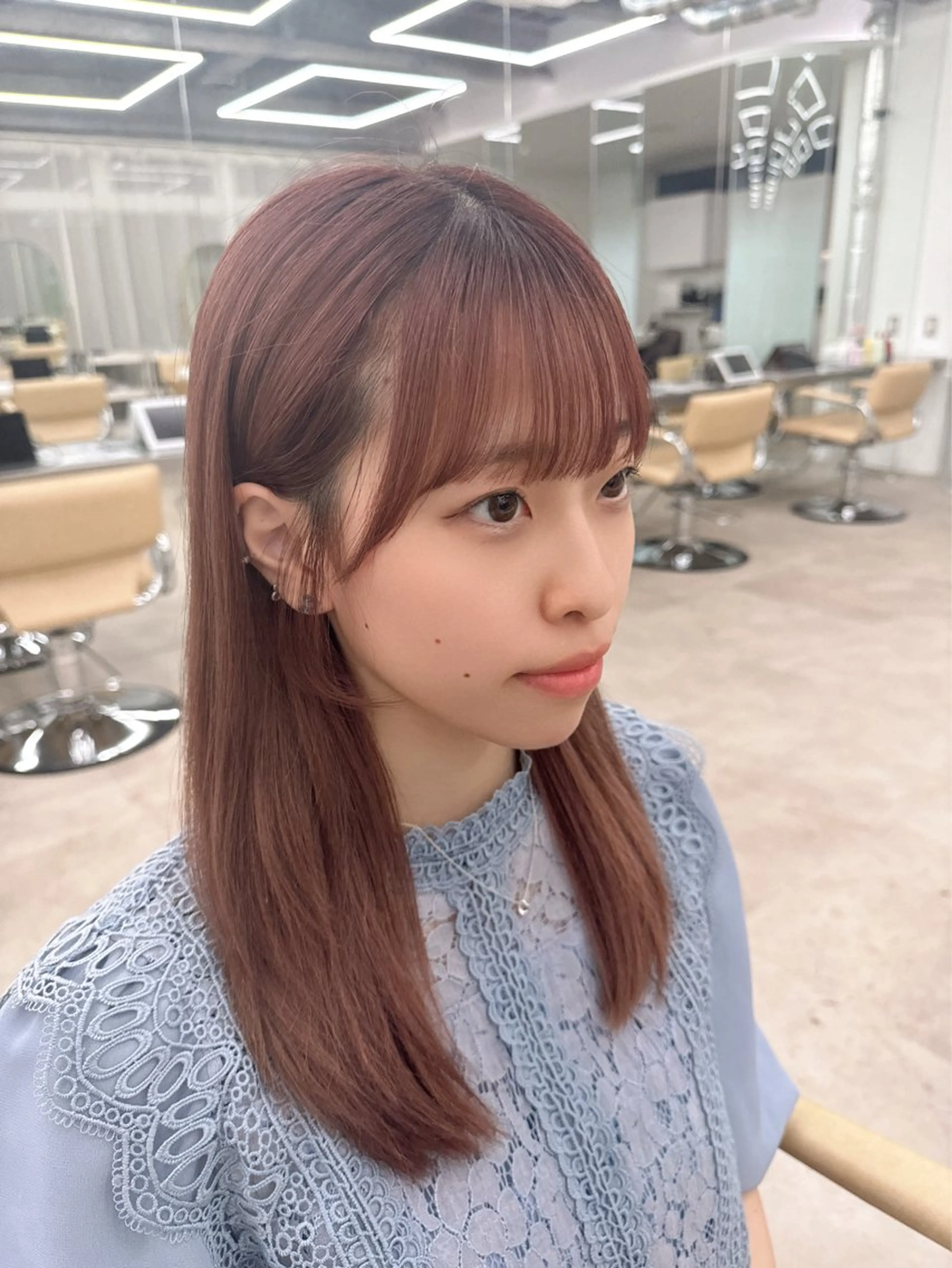 ロング 透明感カラー🫧⌇ 青🫐🩵のヘアスタイル
