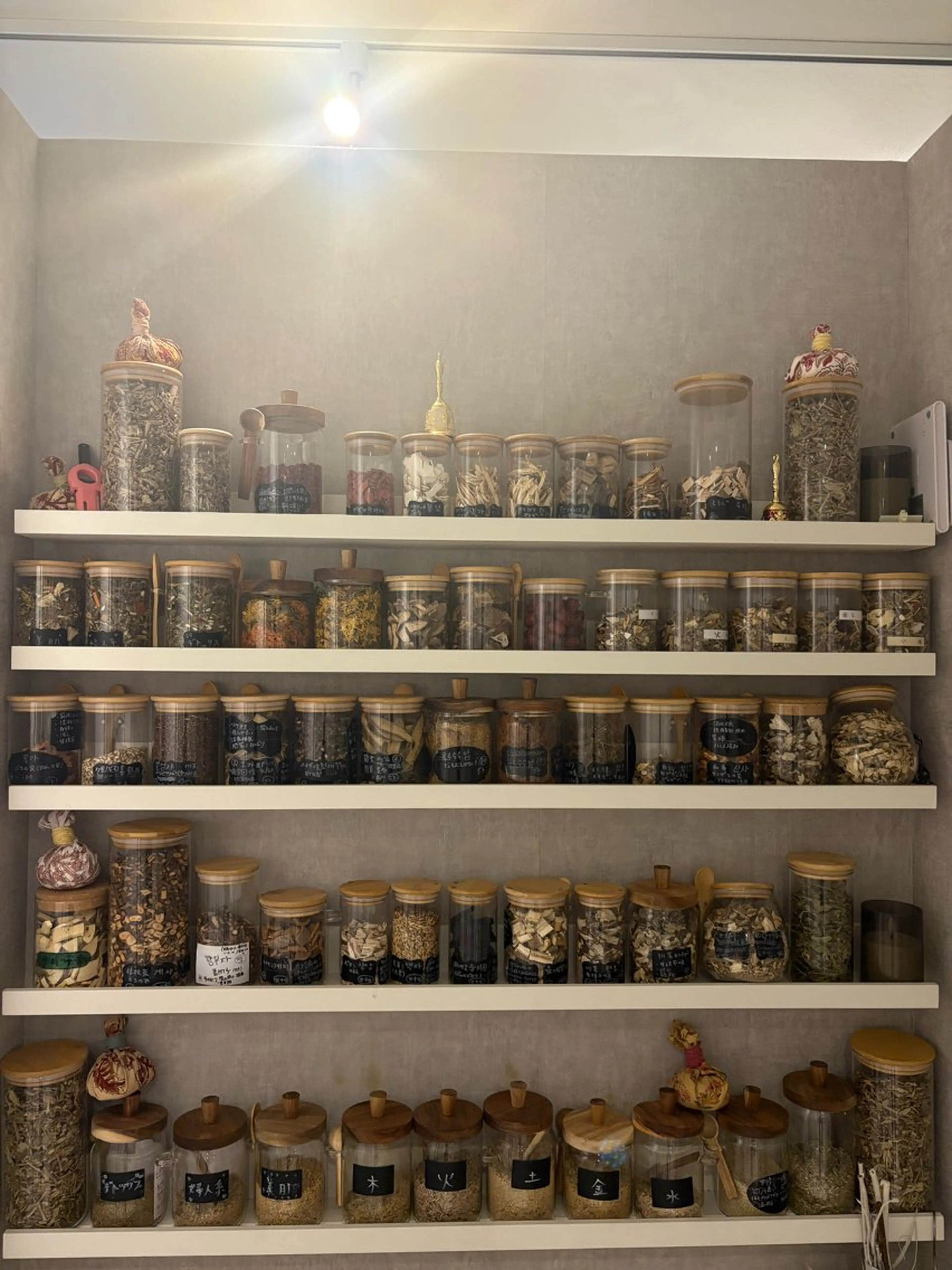 エステ リラク 美容鍼灸サロン mahoroba院長のエステ・リラクイメージ