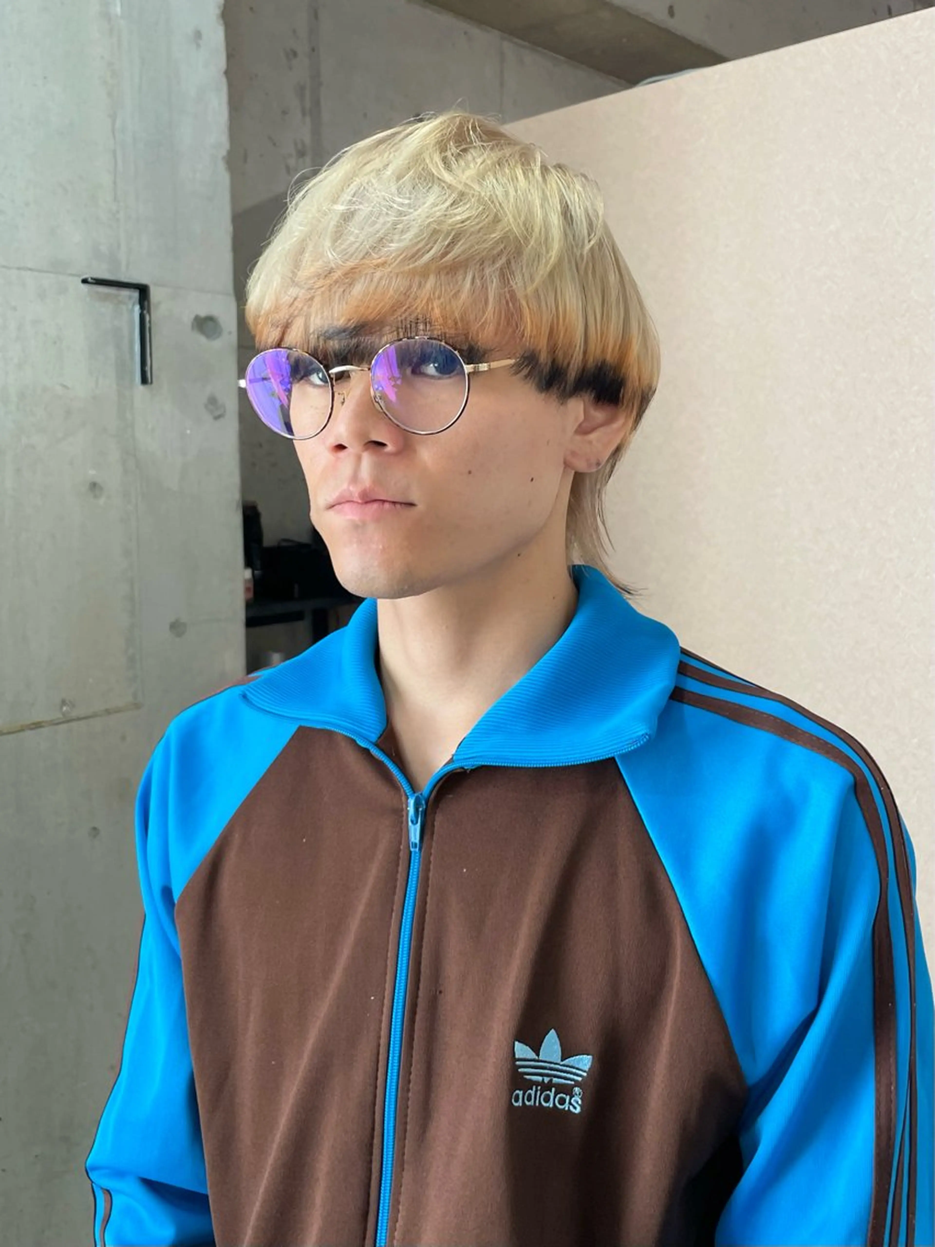 ショート カラー メンズ ブロンド 狐カラー ヘアカラー lani hair salon所属・SHOTO ハイトー ン/デザインカラーのヘアスタイル