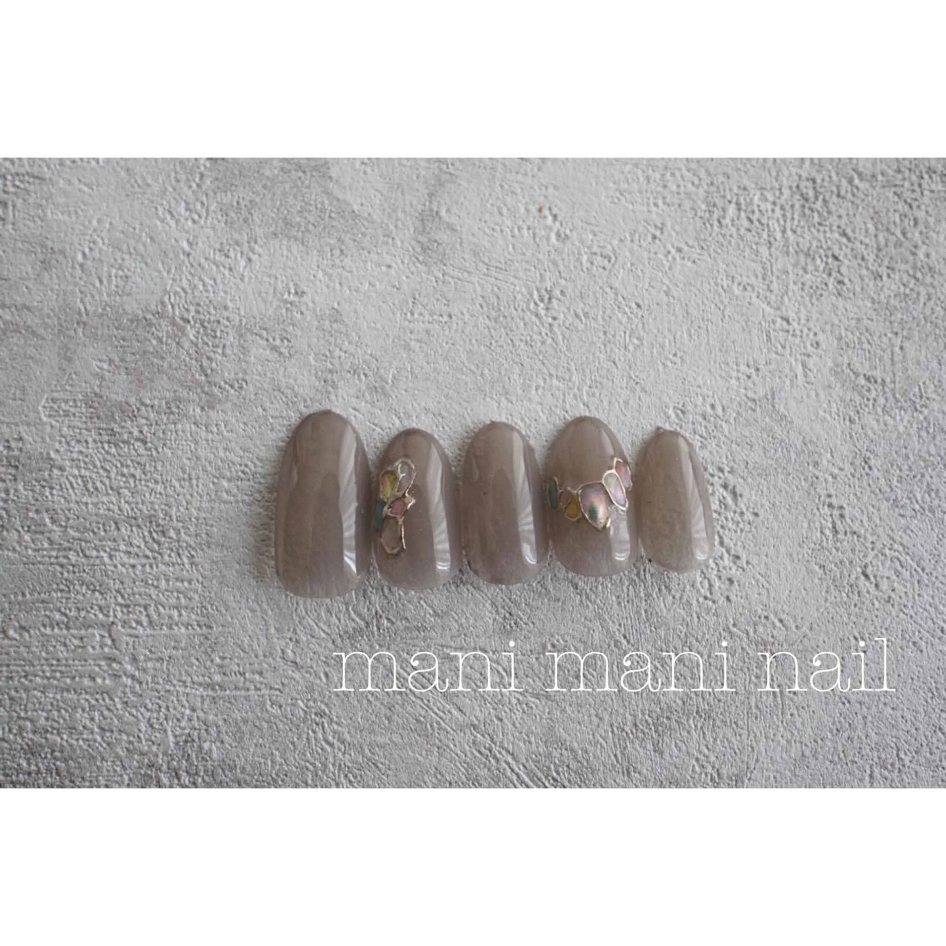 ネイル ハンドネイル mani-mani erikaのネイルデザイン