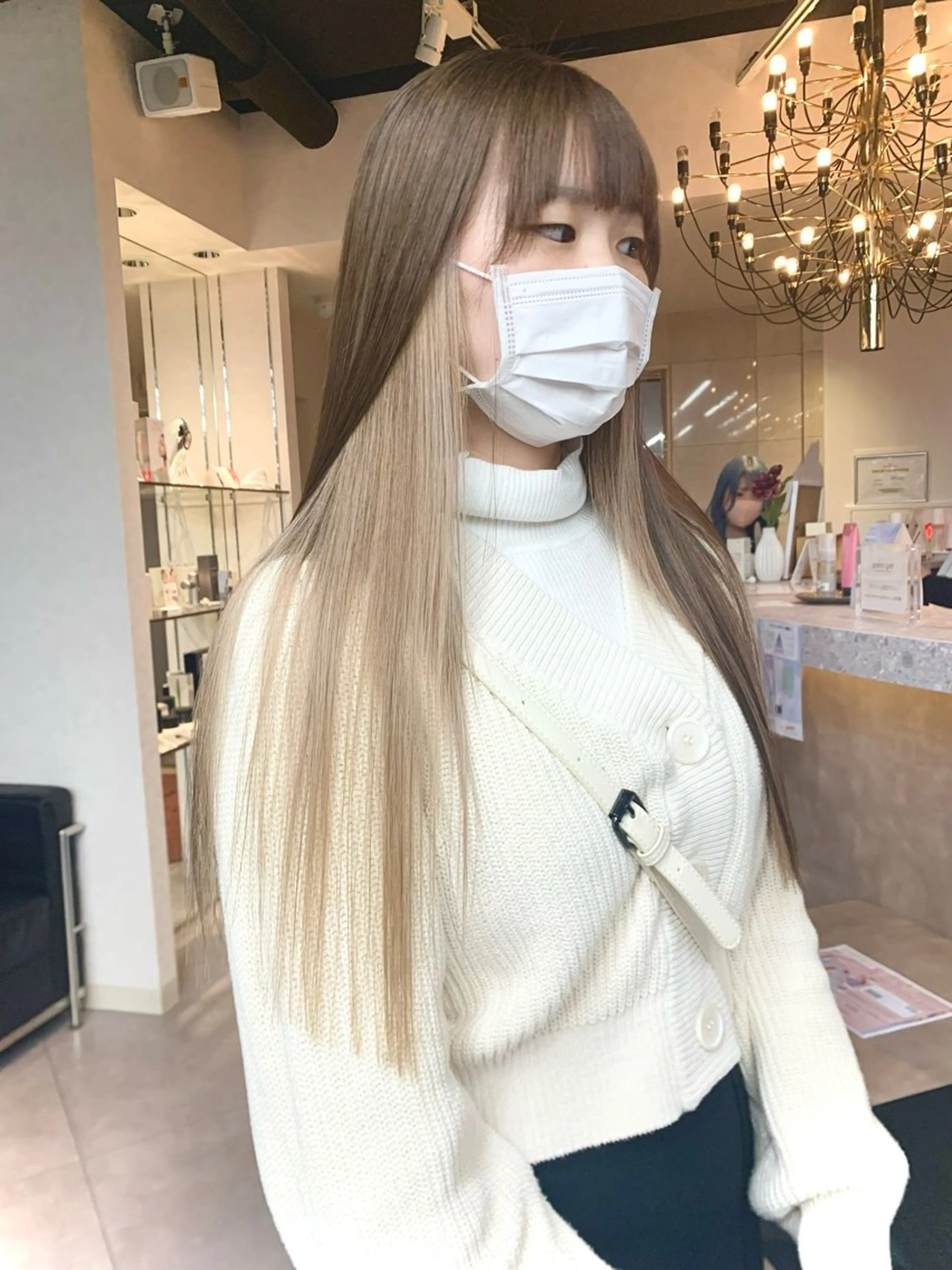 ロング カラー 韓国/レイヤー/ 透明感🩶ひかる🩶のヘアスタイル