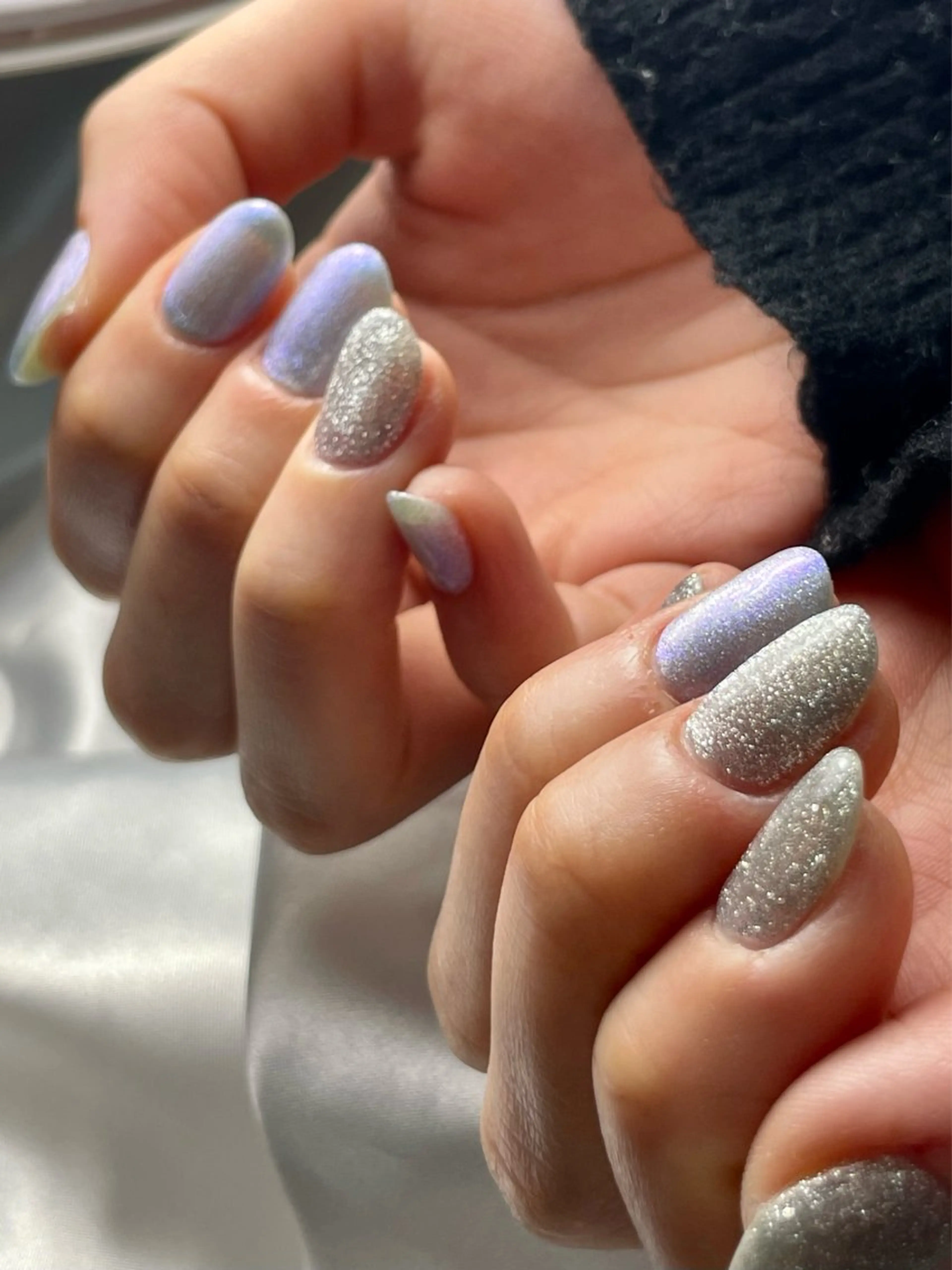 ネイル ブルー マグネットネイル シルバー ハンドネイル ハンドケア Chong Sarangのネイルデザイン