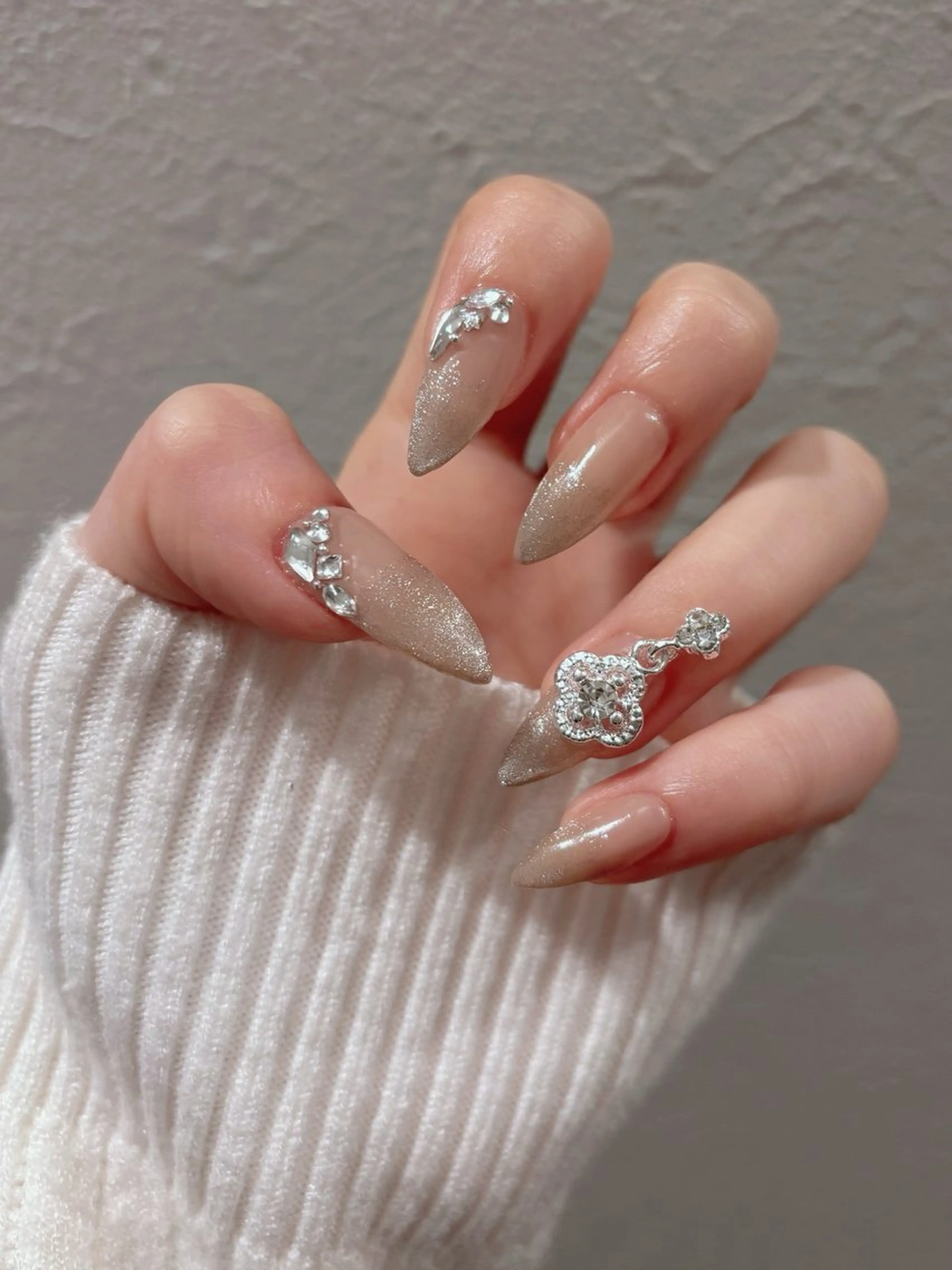 ネイル マグネットネイル Nail salon  Chariot所属・Chariot (シャリオ)Mihoのネイルデザイン