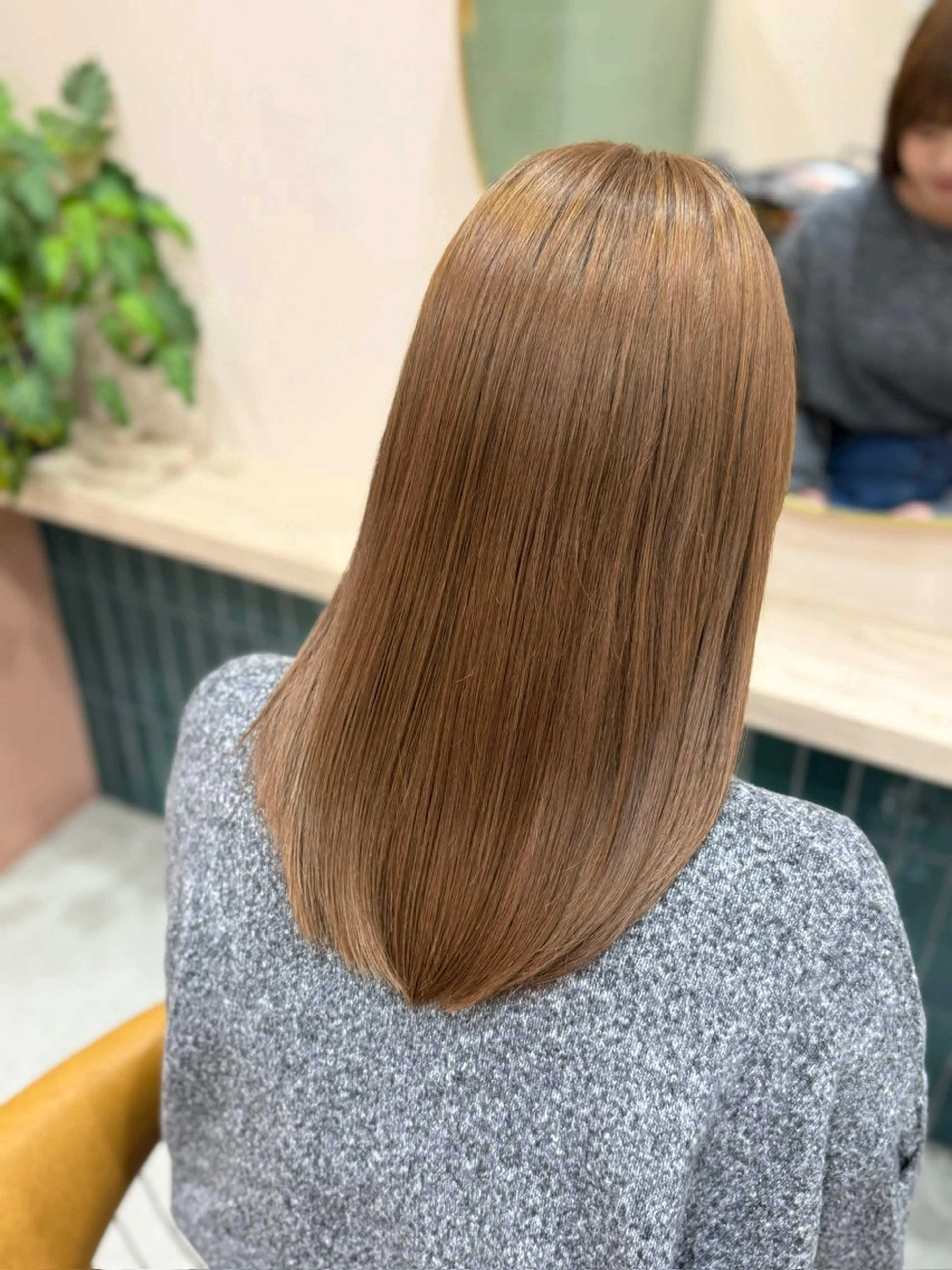 カラー ベージュカラー 髪質改善 igggy所属・松岡 茉和のヘアスタイル