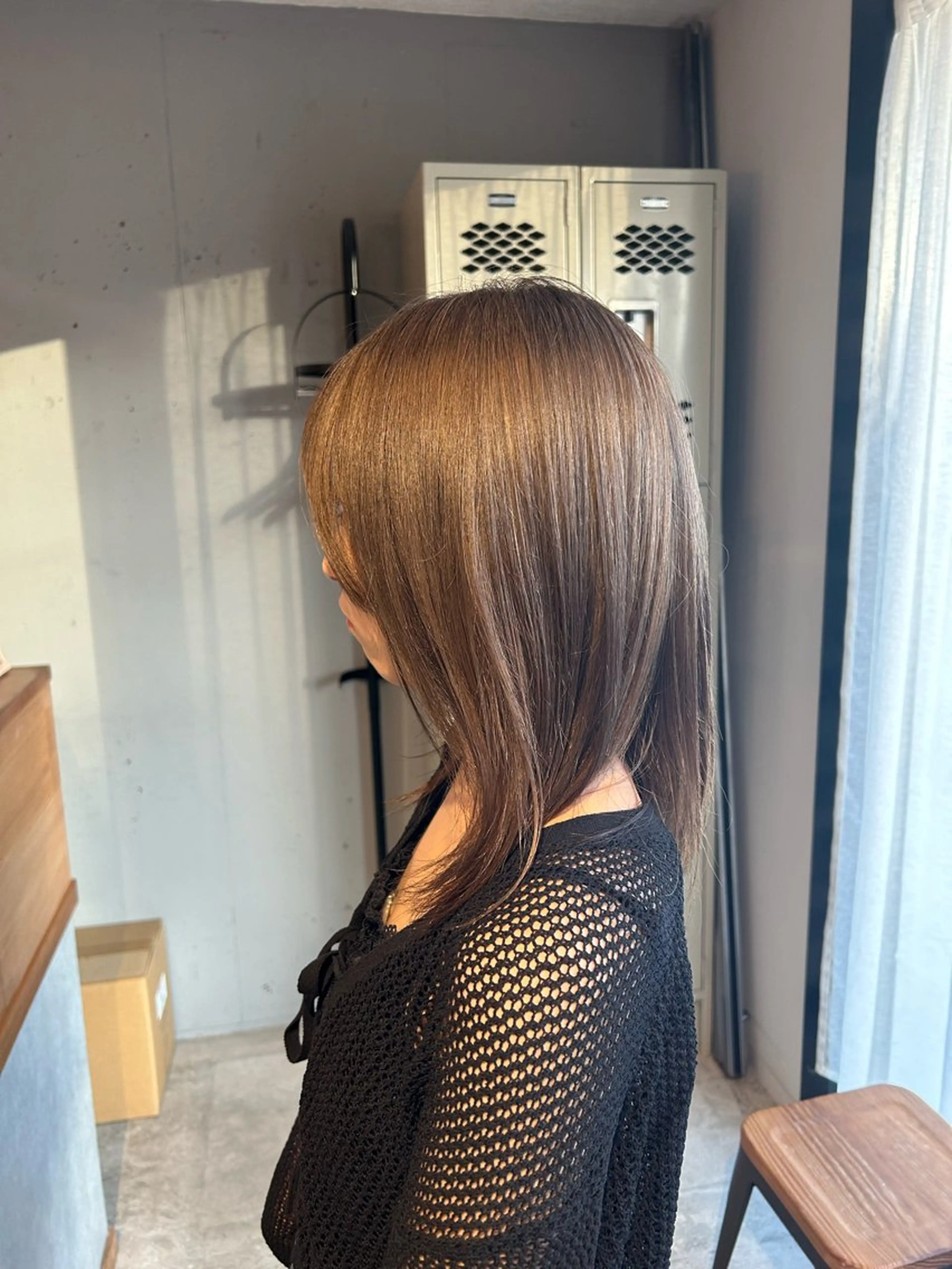 ミディアム カラー ベージュカラー まるやま ゆいかのヘアスタイル