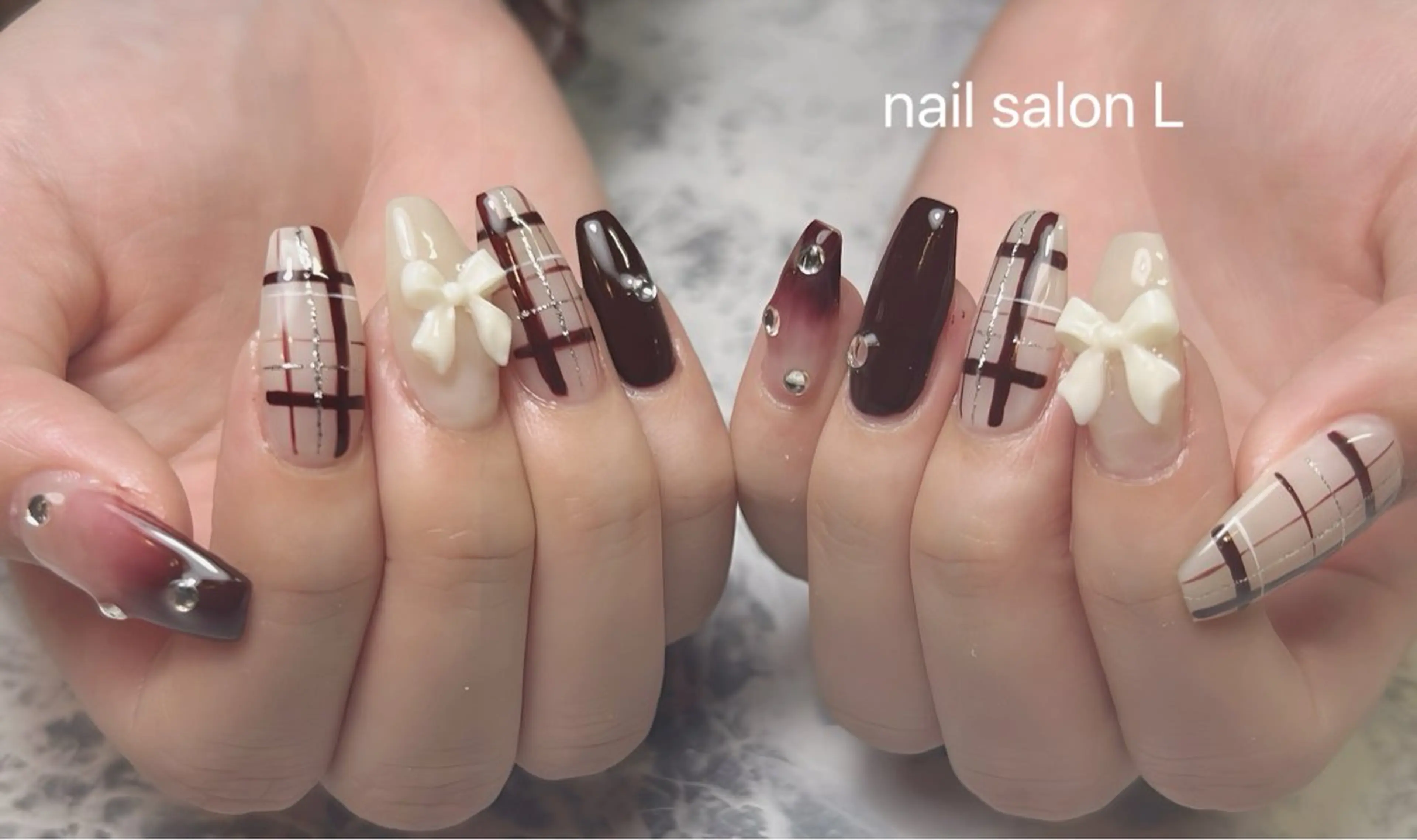 ネイル 持ち込み ハンドネイル 吉川市 ネイルサロンLのネイルデザイン