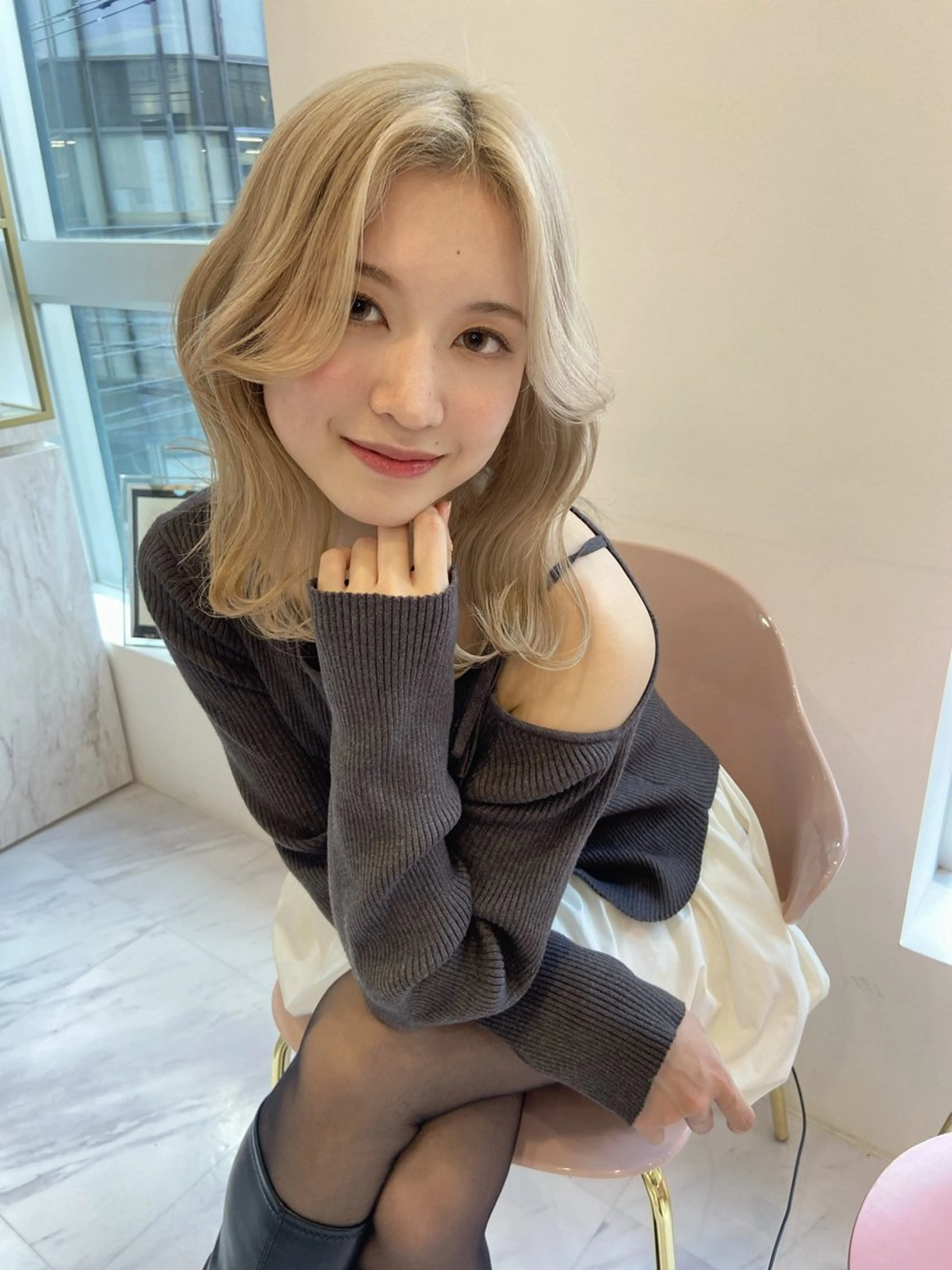 ミディアム カット ヘアカラー トリートメント 名駅/ハイトーン /Y2k/YUNAのヘアスタイル