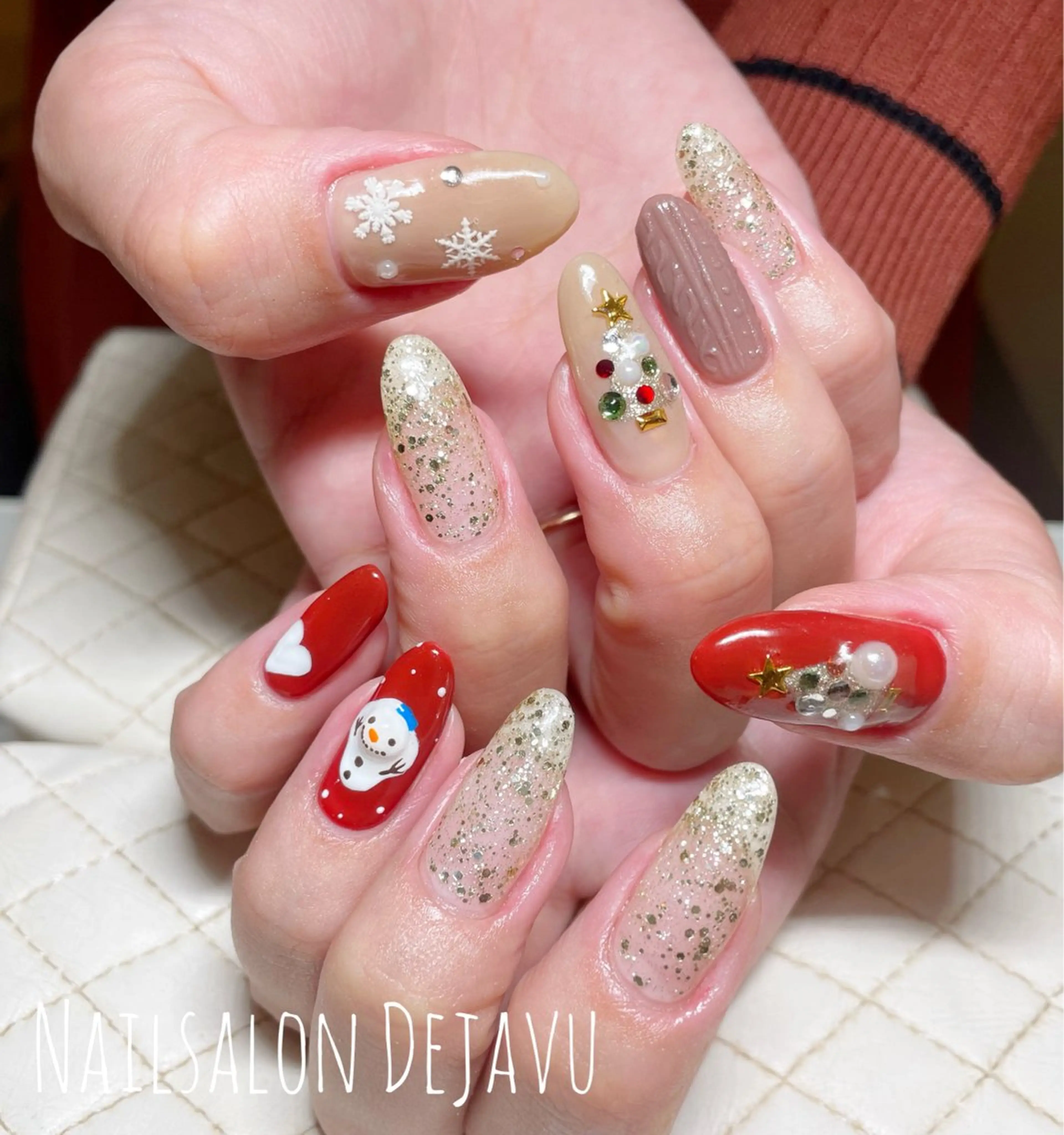 ネイル 持ち込み 冬ネイル クリスマス ハンドネイル Dejavu所属・Nail salon Dejavu 🌿のネイルデザイン