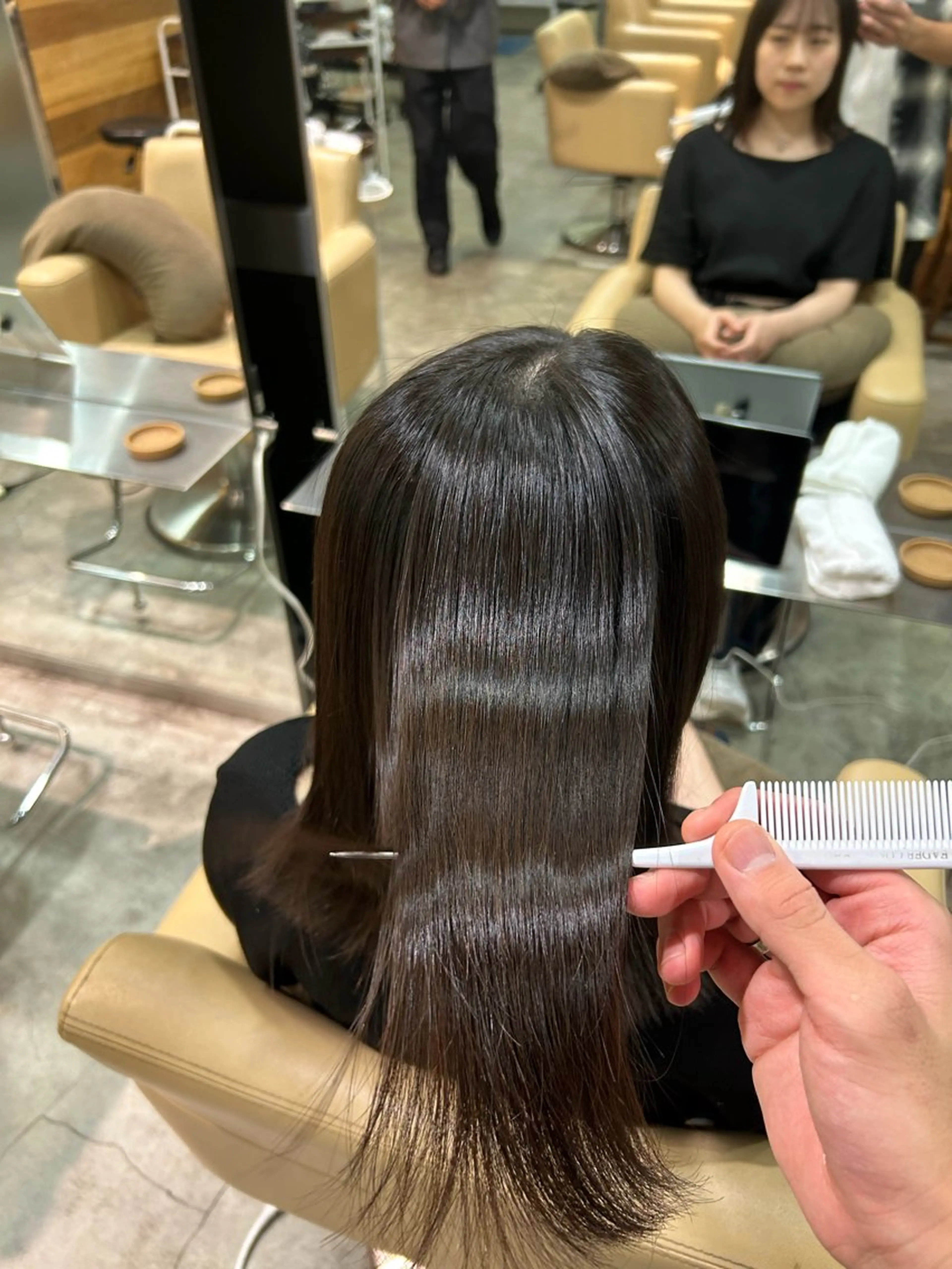 ミディアム 縮毛矯正 林奏良 髪質改善/ハイトーンのヘアスタイル