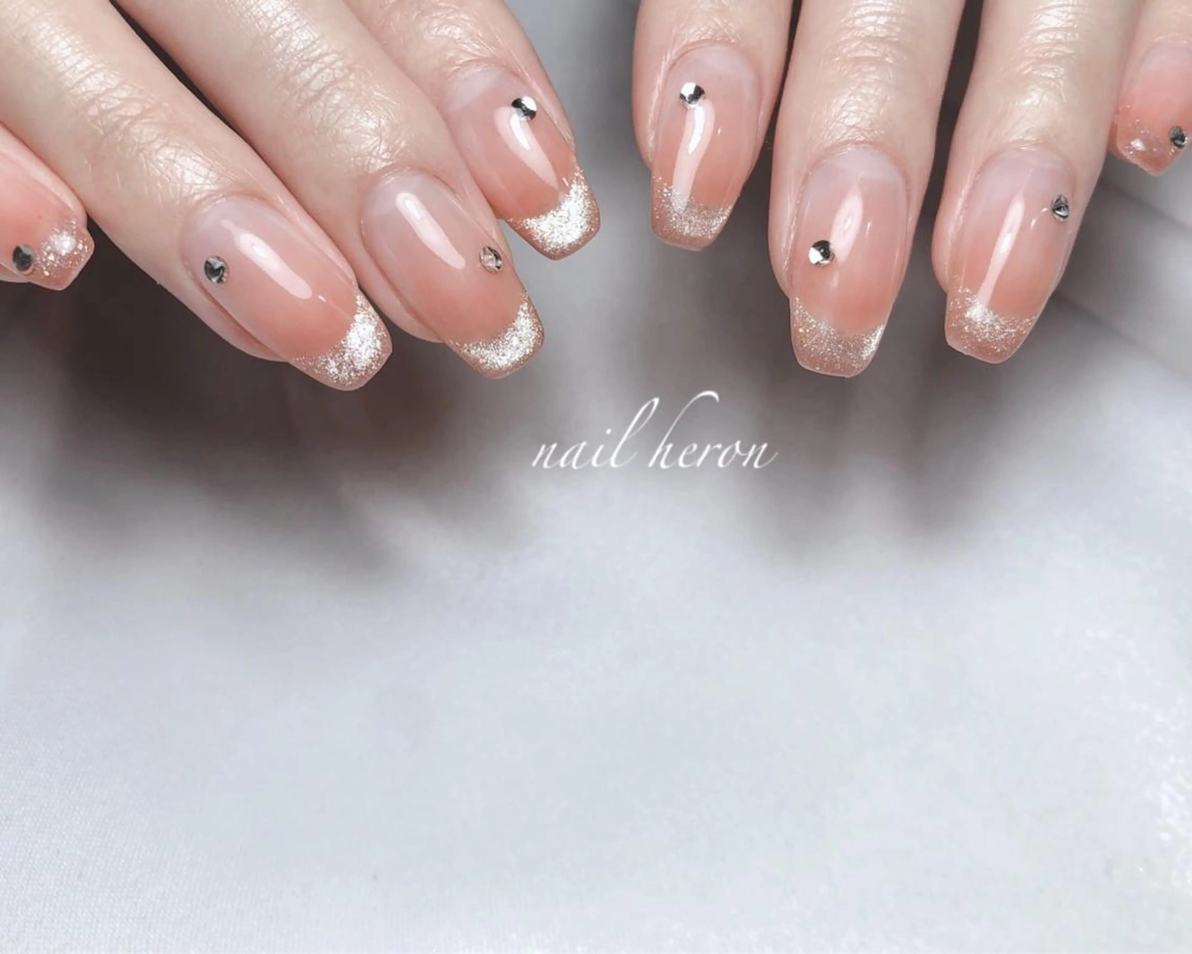 𓍯 nail heron定額アート(オフ・ケア込)𓍯30種類以上の中からお選び頂けますの写真