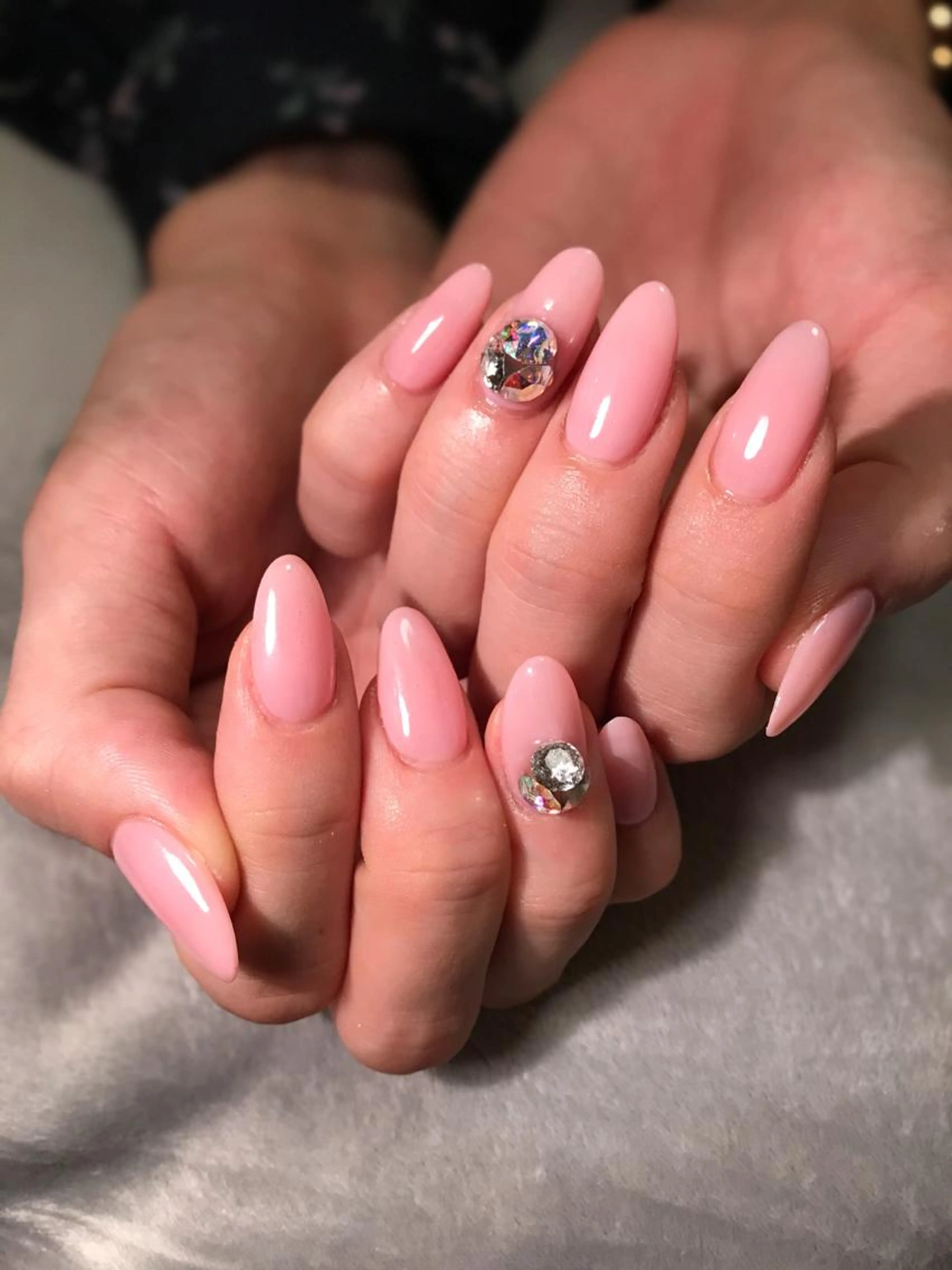 《オフなし》スカルプチュアネイル フレンチ(ラメラインもOK!)の写真