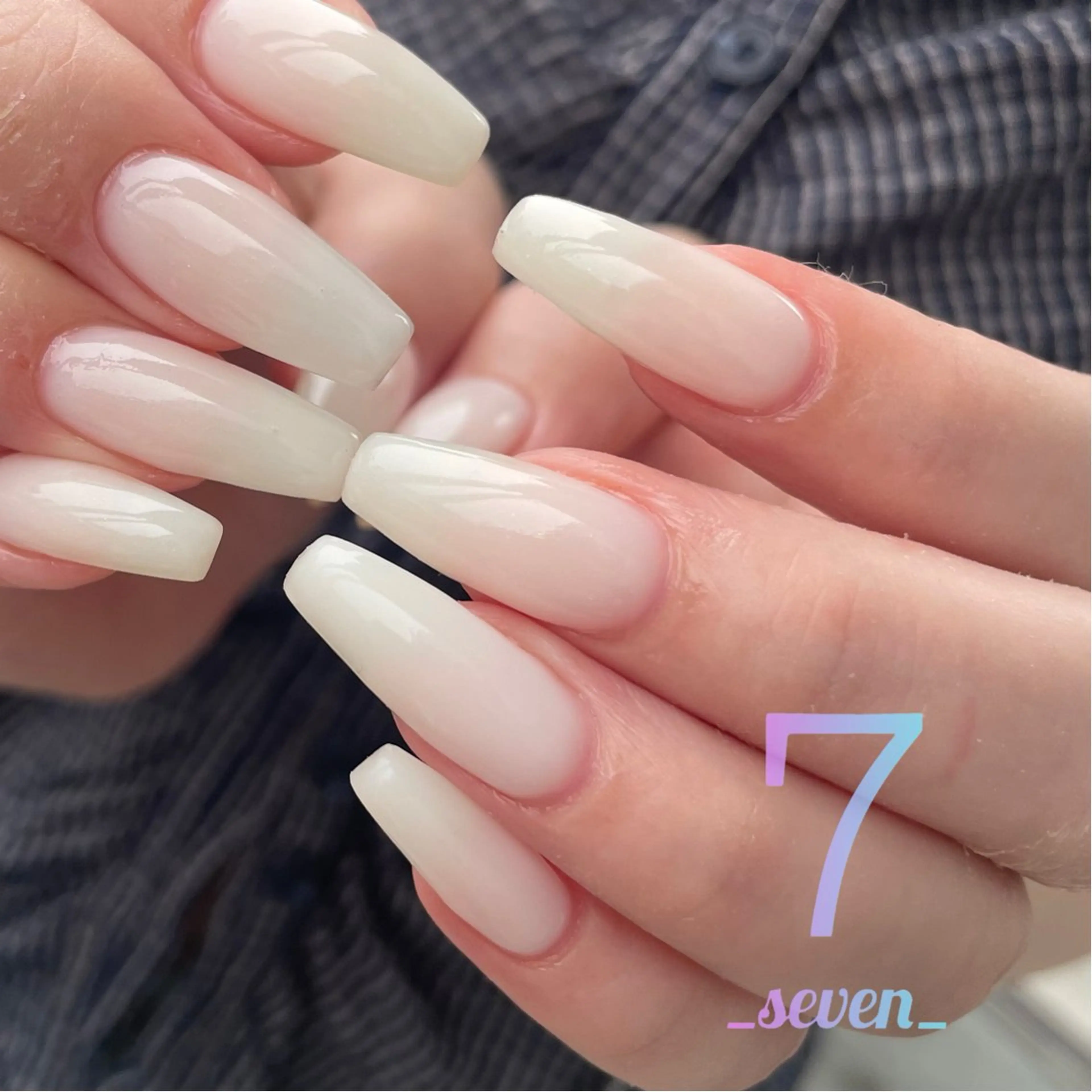 ネイル ハンドネイル nail salon 7_seven_所属・nail salon 7 _seven_のネイルデザイン