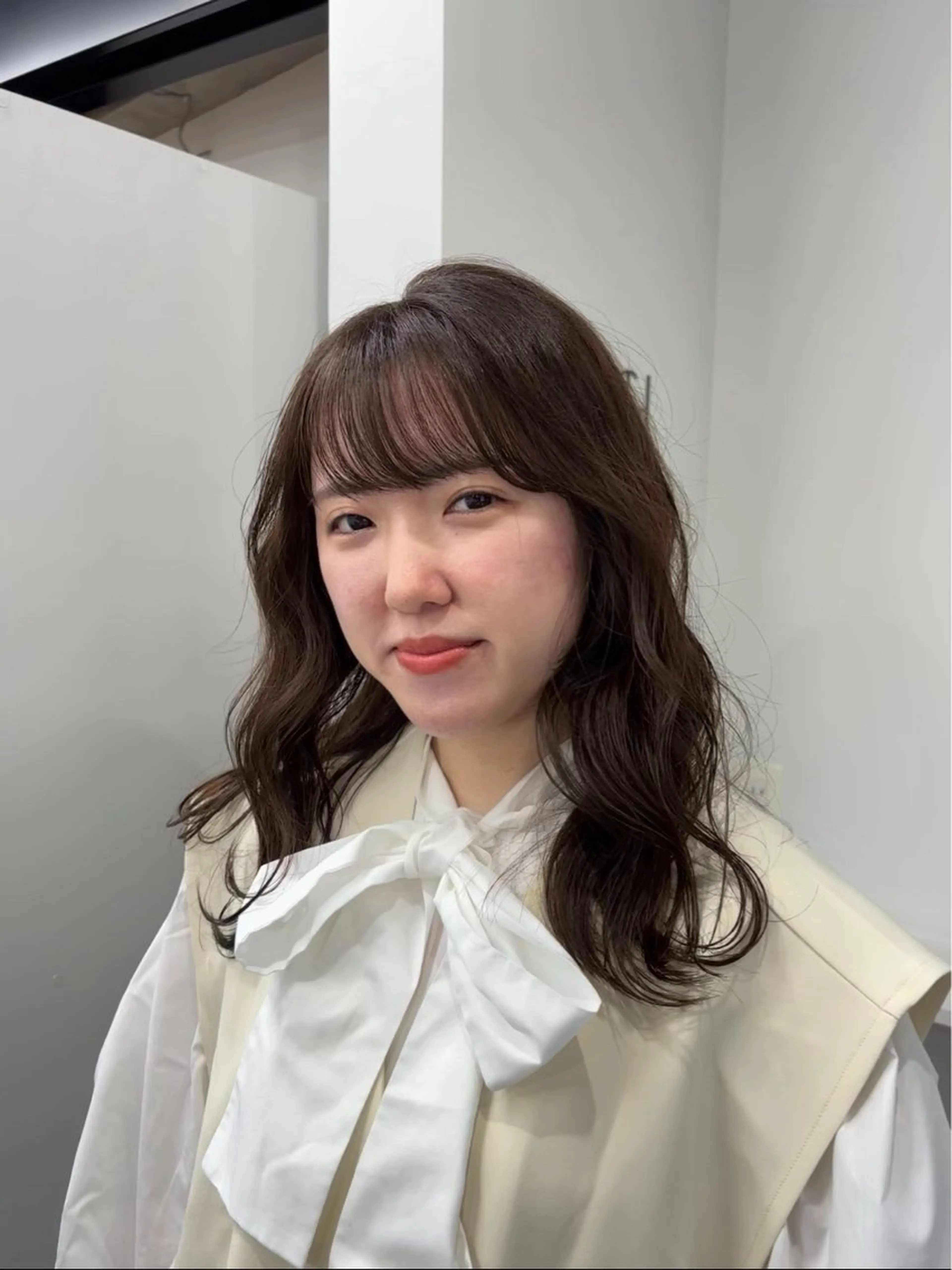 セミロング カラー 吉祥寺徒歩8分 🩵藤木寧子のヘアスタイル