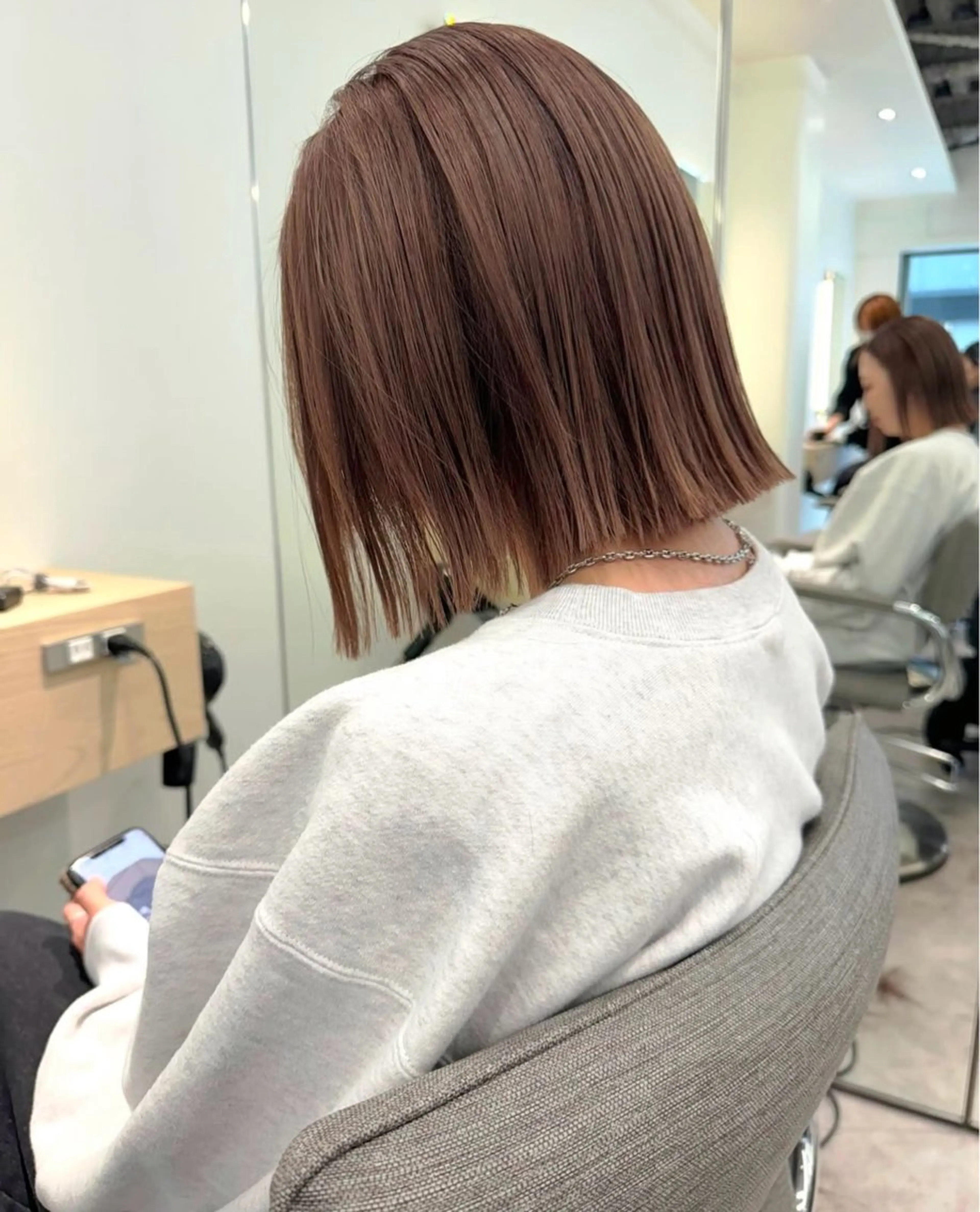 ショート カラー カット ヘアカラー nok所属・レイヤー/ベージュ/ どますず🌺のヘアスタイル