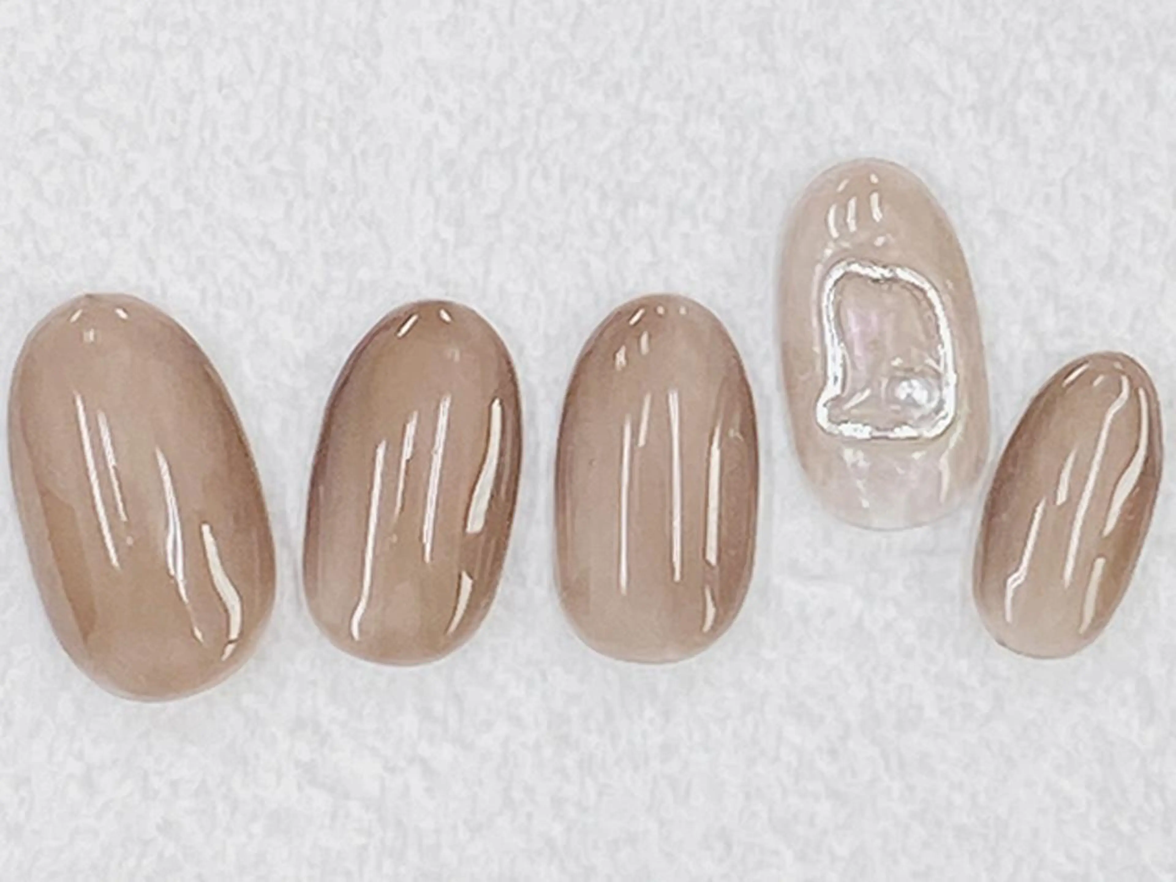 ネイル K. Harukaのネイルデザイン