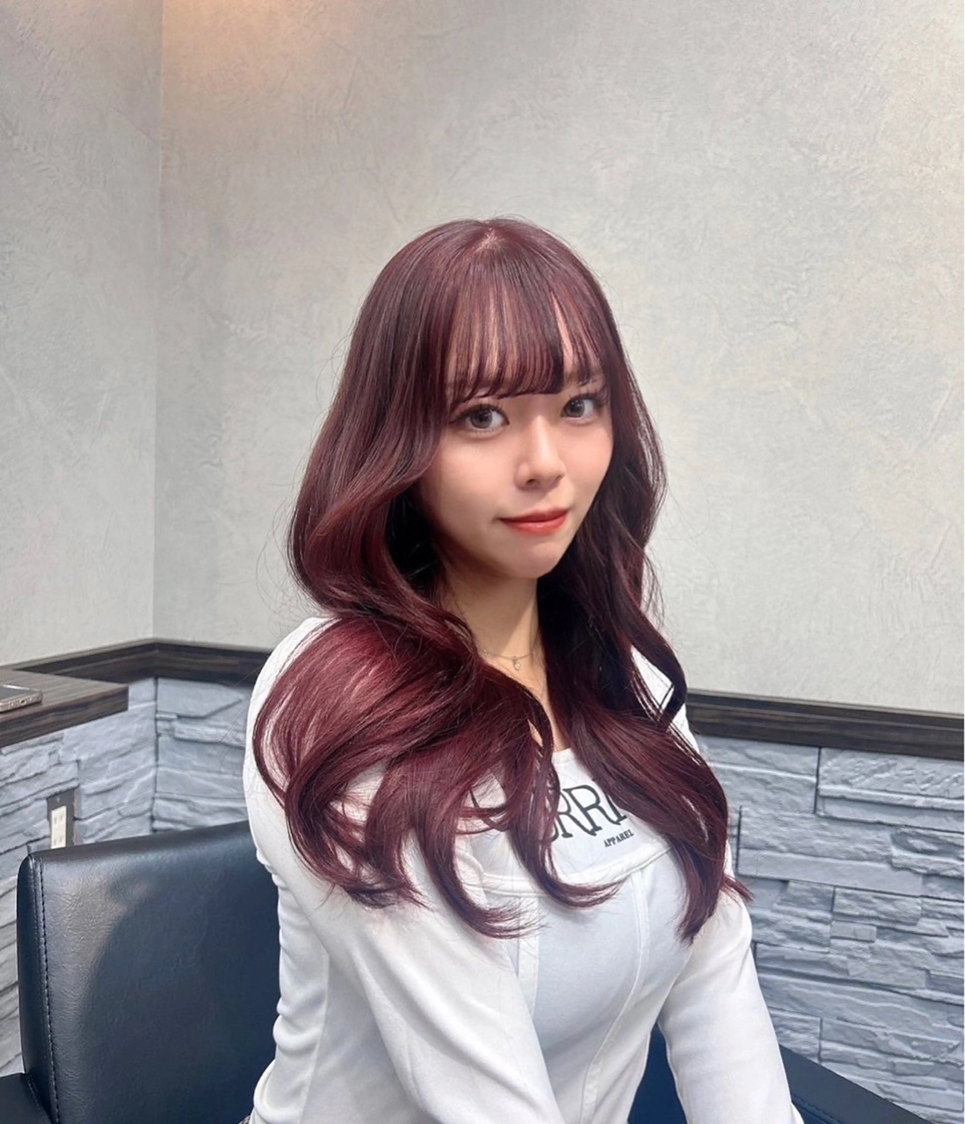 ロング カラー moe🎀 透明感カラーのヘアスタイル