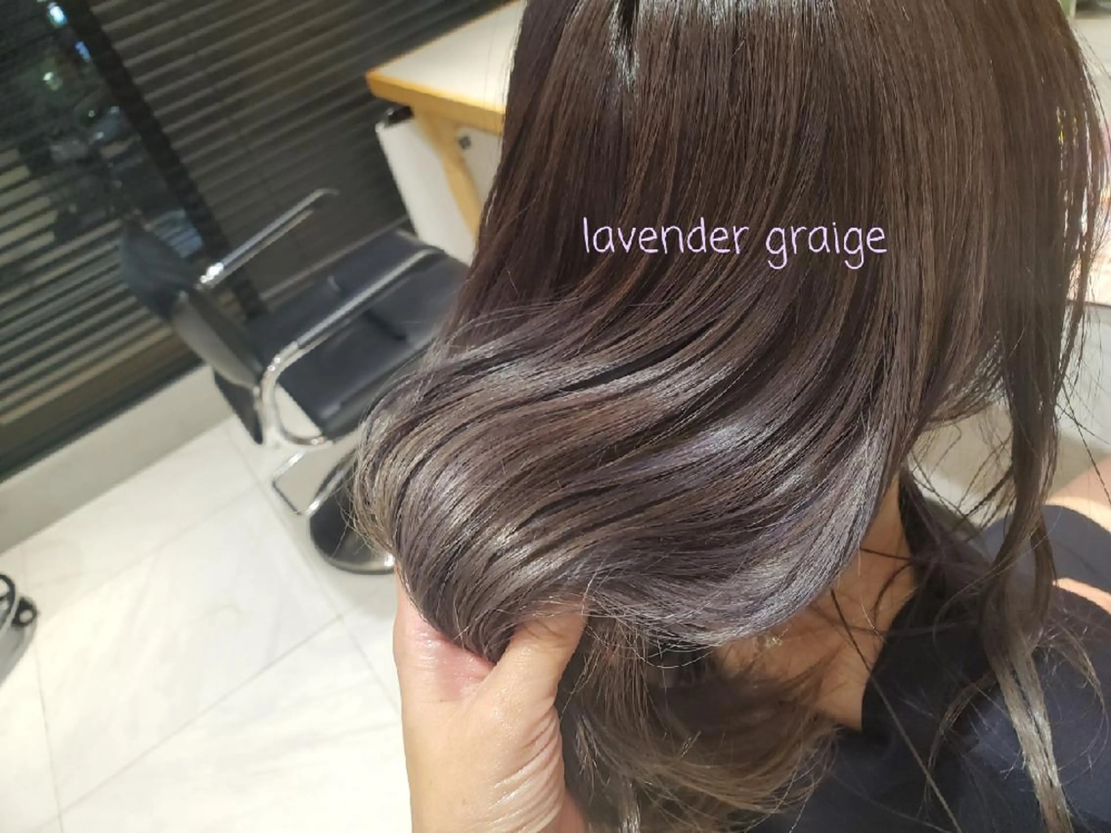 ロング カラー ブリーチ グレージュ ラベンダーカラー ラベンダーグレージュ ラベンダーグレー 上品な透明感カラー/ 表参道/MIKUのヘアスタイル