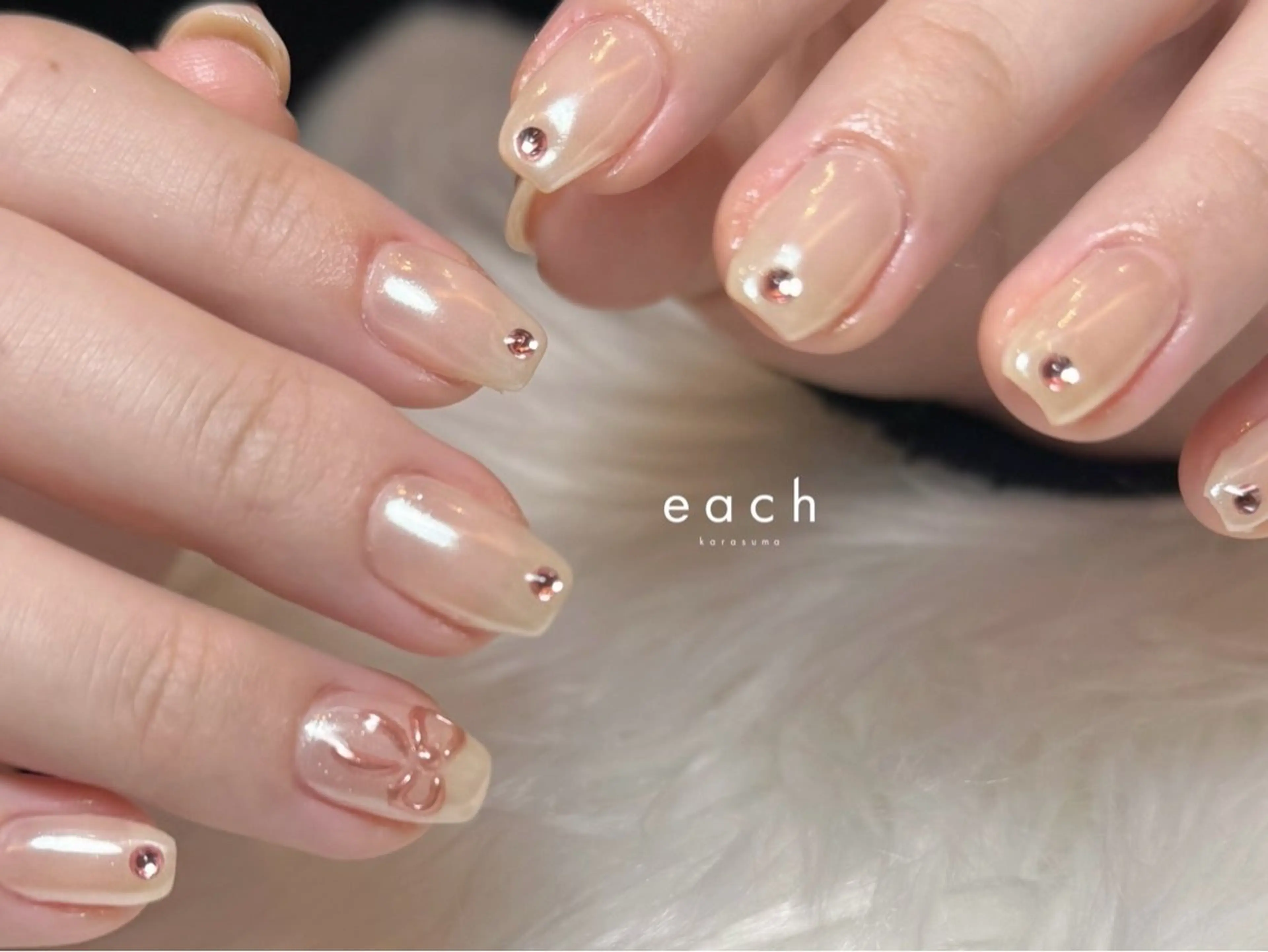 ネイル ハンドネイル each所属・𝐞𝐚𝐜𝐡 nanami🩰のネイルデザイン