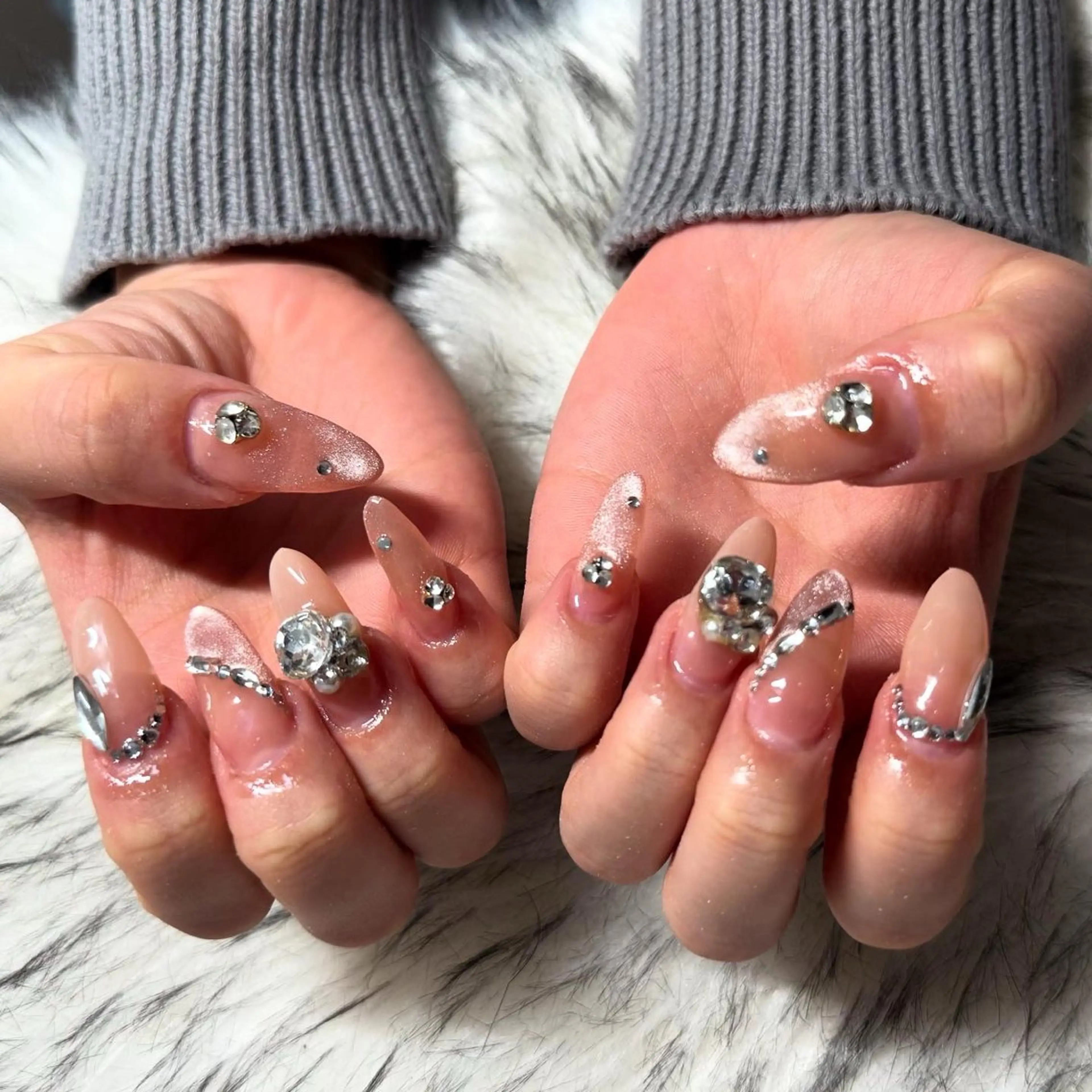 ロング ハンドネイル mao .のネイルデザイン