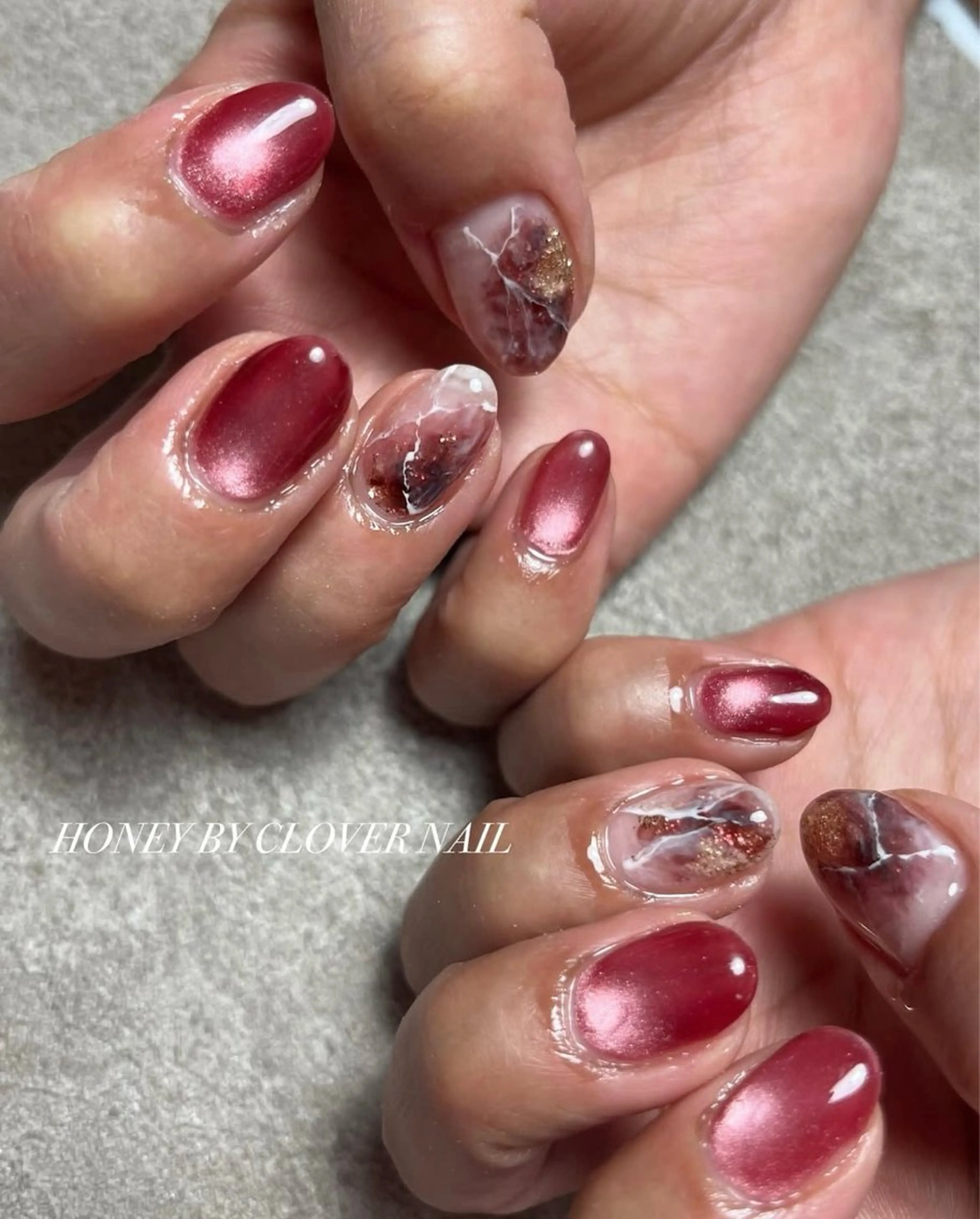 ネイル ハンドネイル フットネイル HONEY BY CLOVER NAIL所属・HONEY BY CLOVERNAILのネイルデザイン