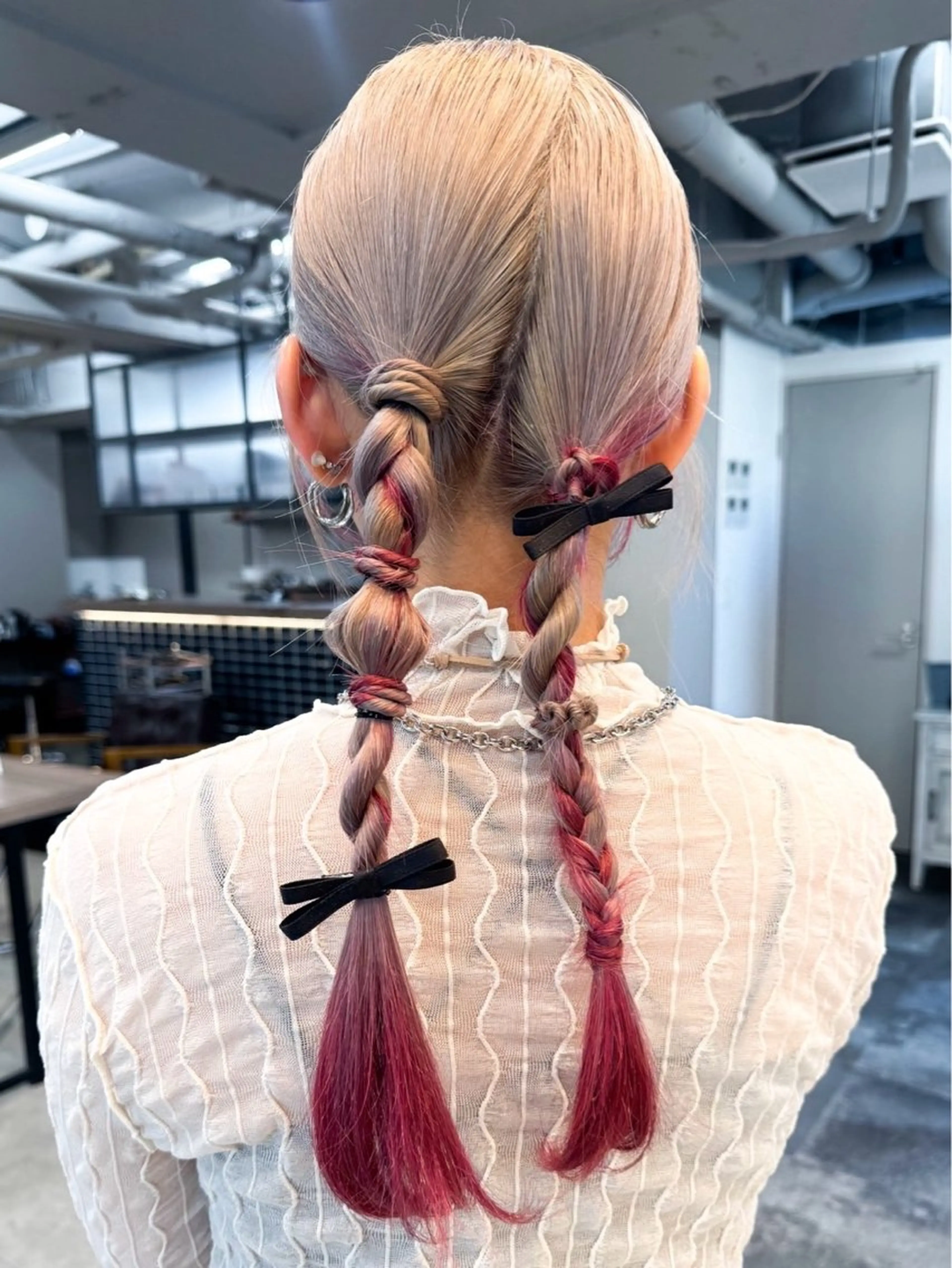 セミロング ヘアアレンジ カット ヘアセット 柔らか透明感カラー/ アレンジ/レイヤーのヘアスタイル