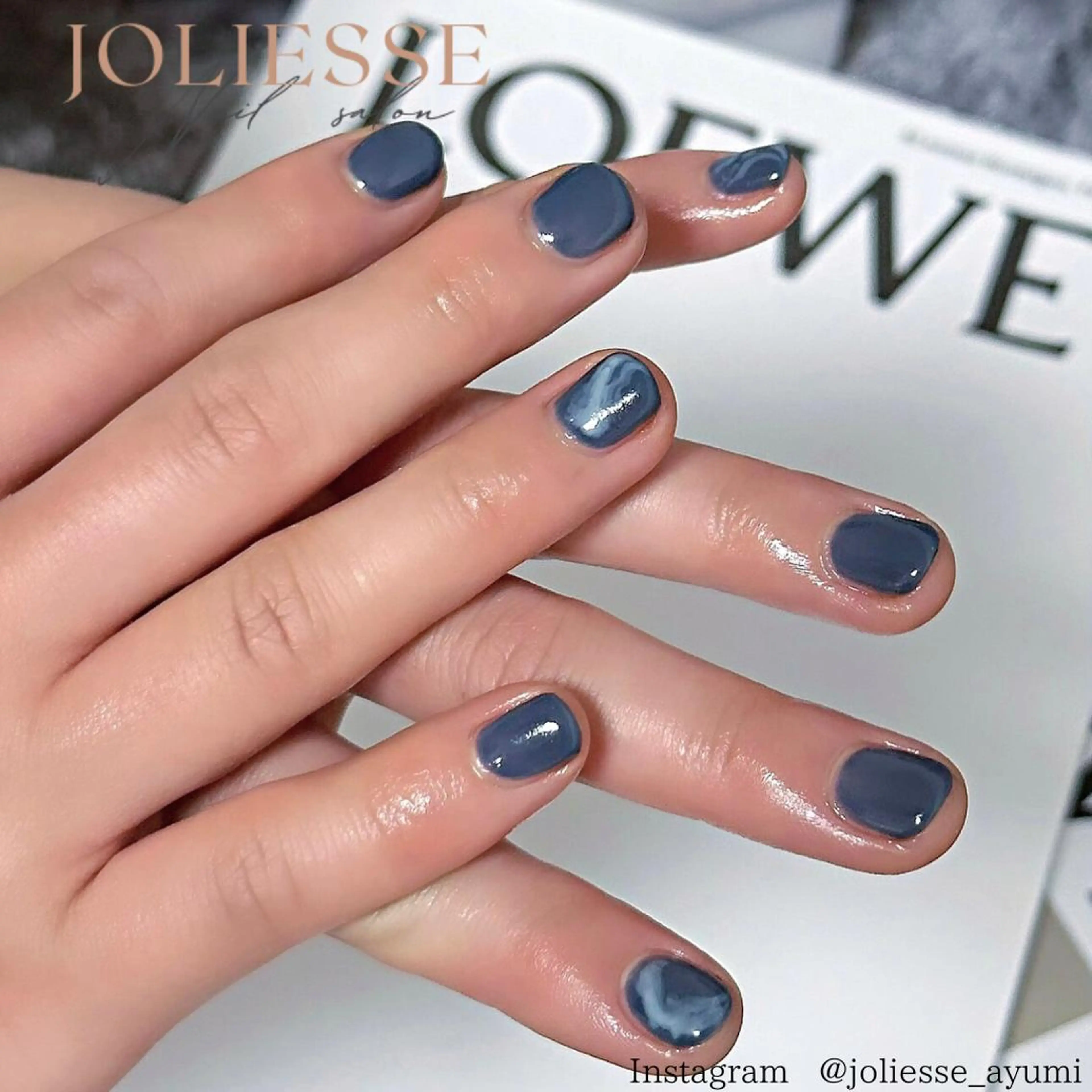 ネイル ブルー ホワイト ハンドネイル joliesse【ジョリエス】所属・JOLIESSE Ayumiのネイルデザイン