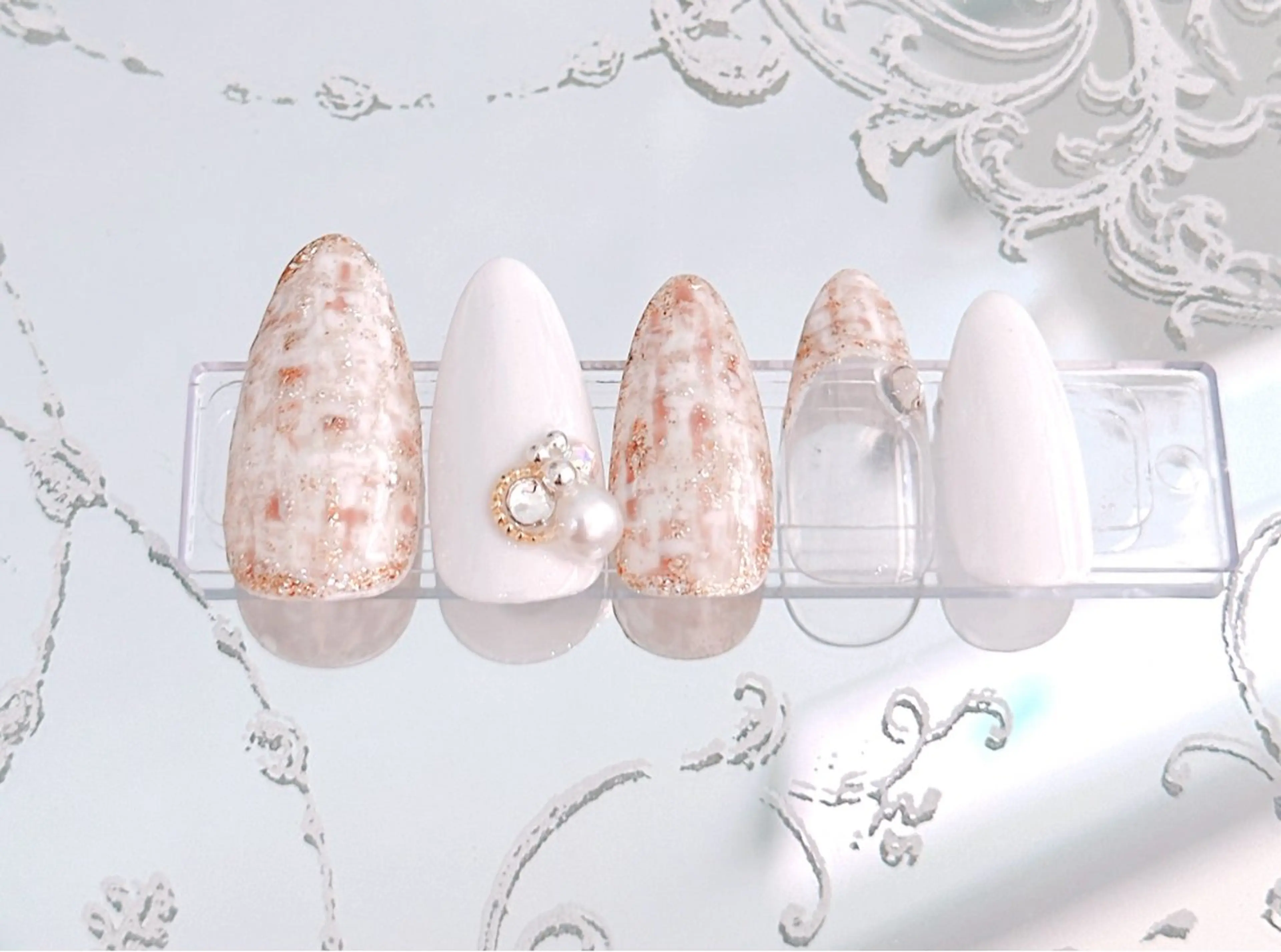 ネイル キラリネイル 本厚木のネイルデザイン