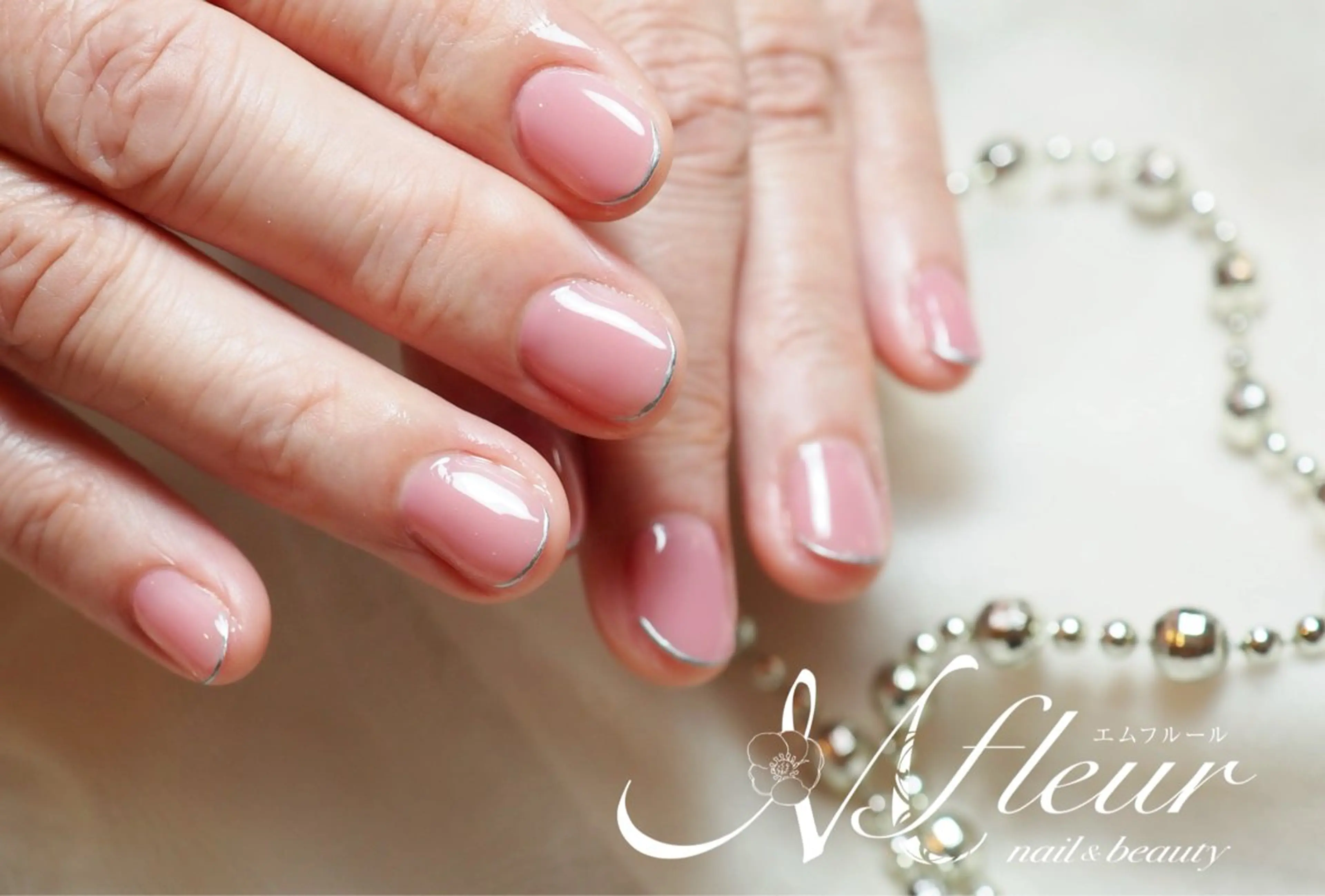 ネイル 秋次 結のネイルデザイン