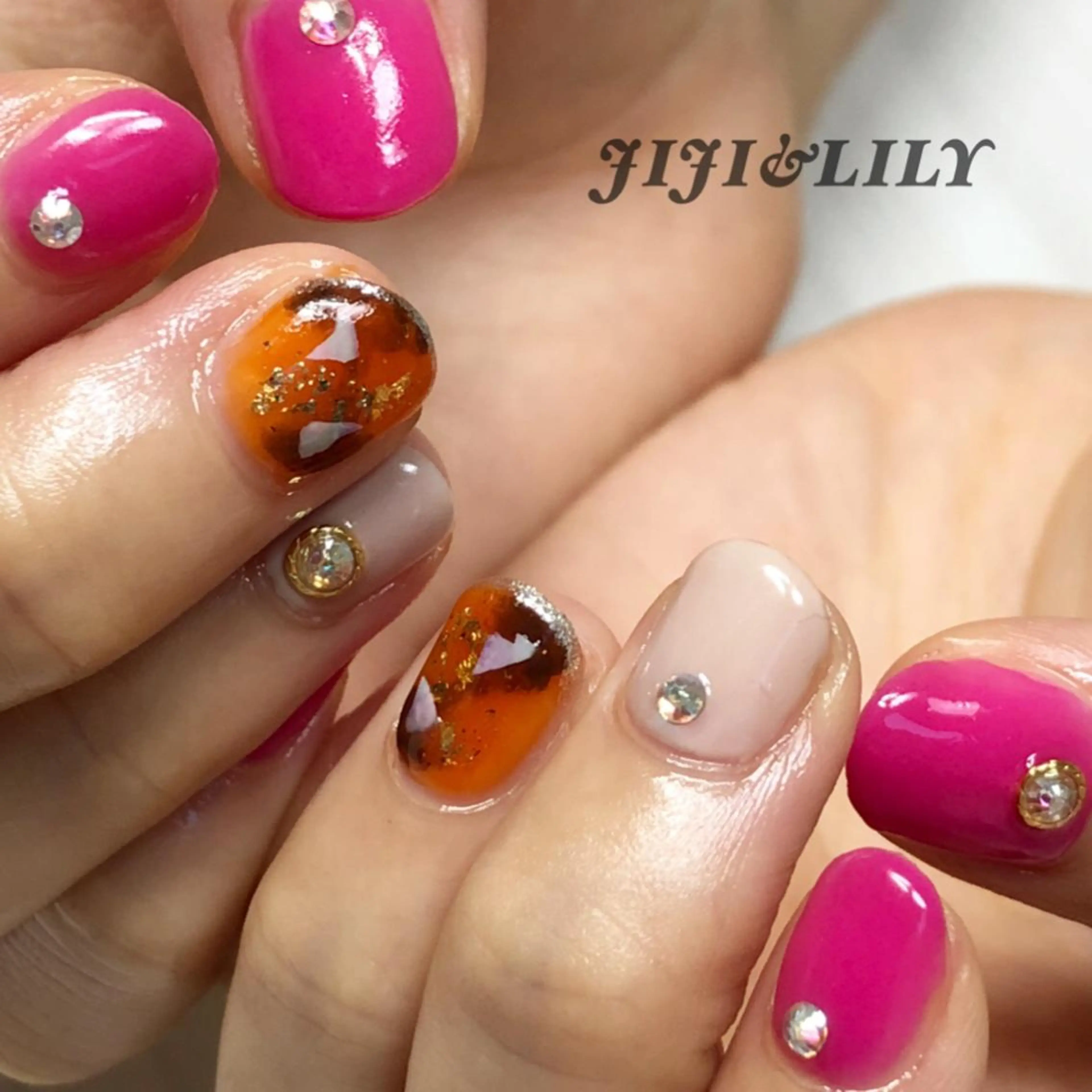 ネイル べっ甲ネイル 豊田 圭子のネイルデザイン