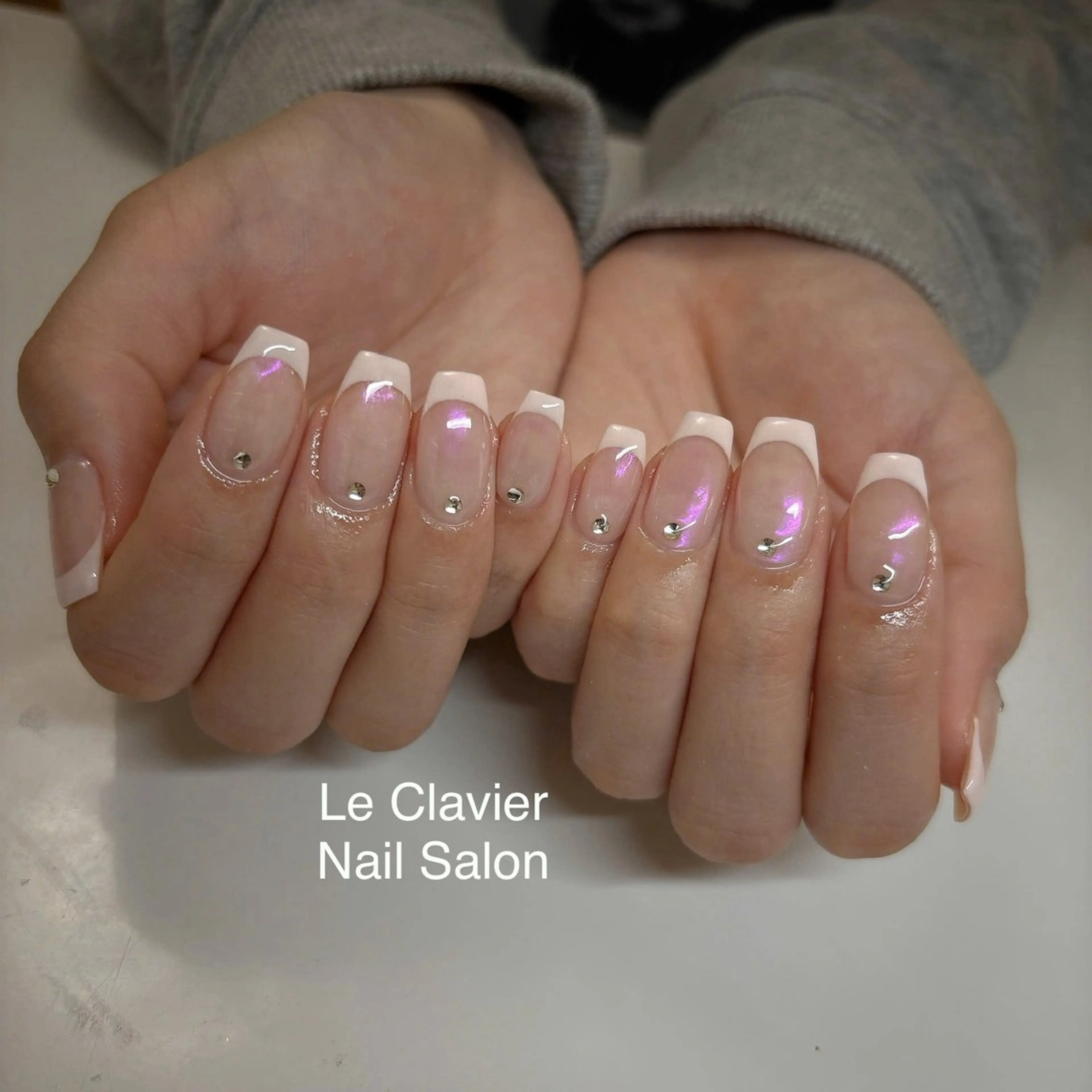 ネイル アートネイル オーロラネイル チークネイル 長さ出し フットネイル ハンドネイル Hazuki nailのネイルデザイン