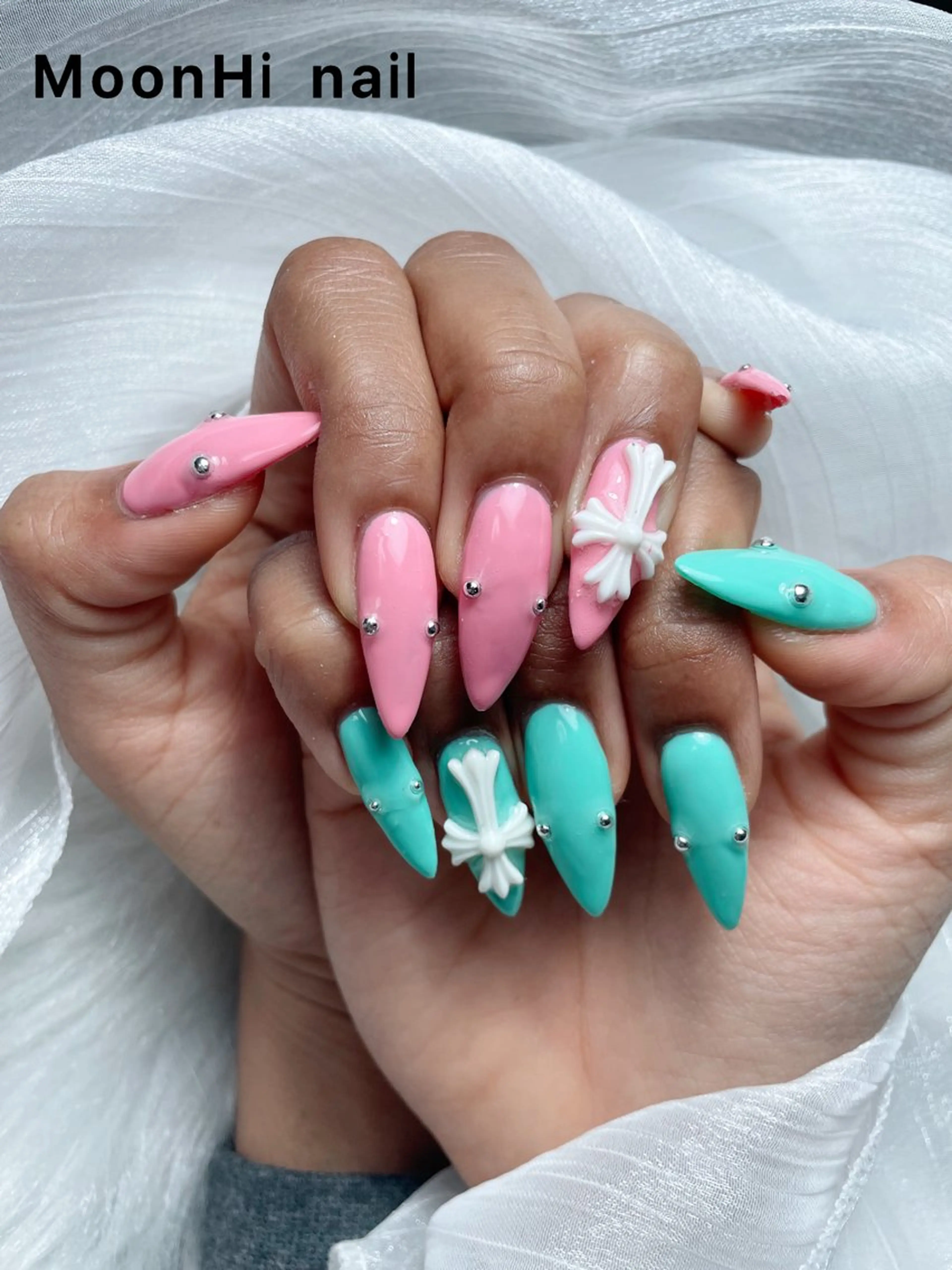 ネイル MoonHi Nail Salon所属・MoonHi Nail 朝霞台のネイルデザイン