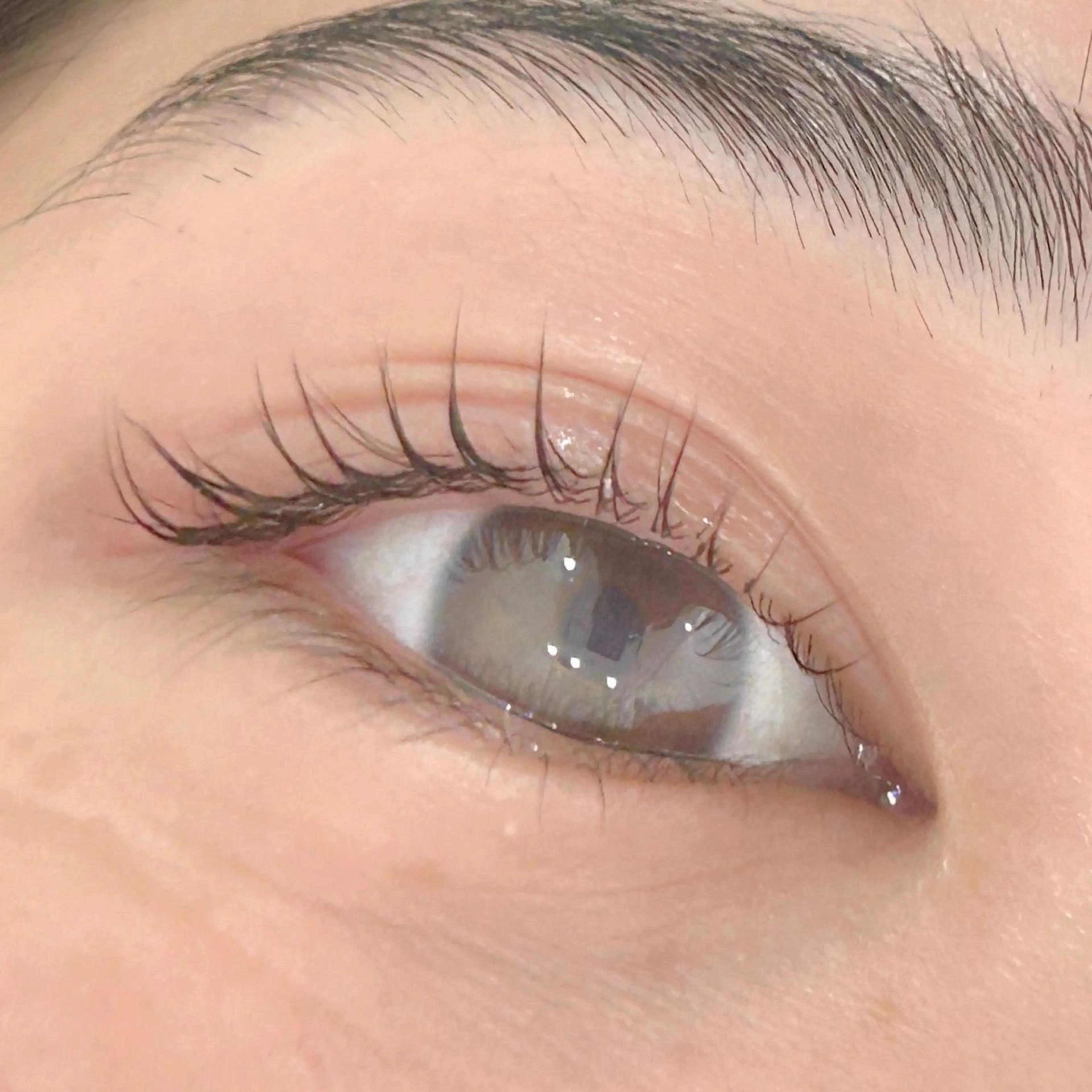 マツエク・マツパ 西尾 未来音の眉毛・アイブロウイメージ