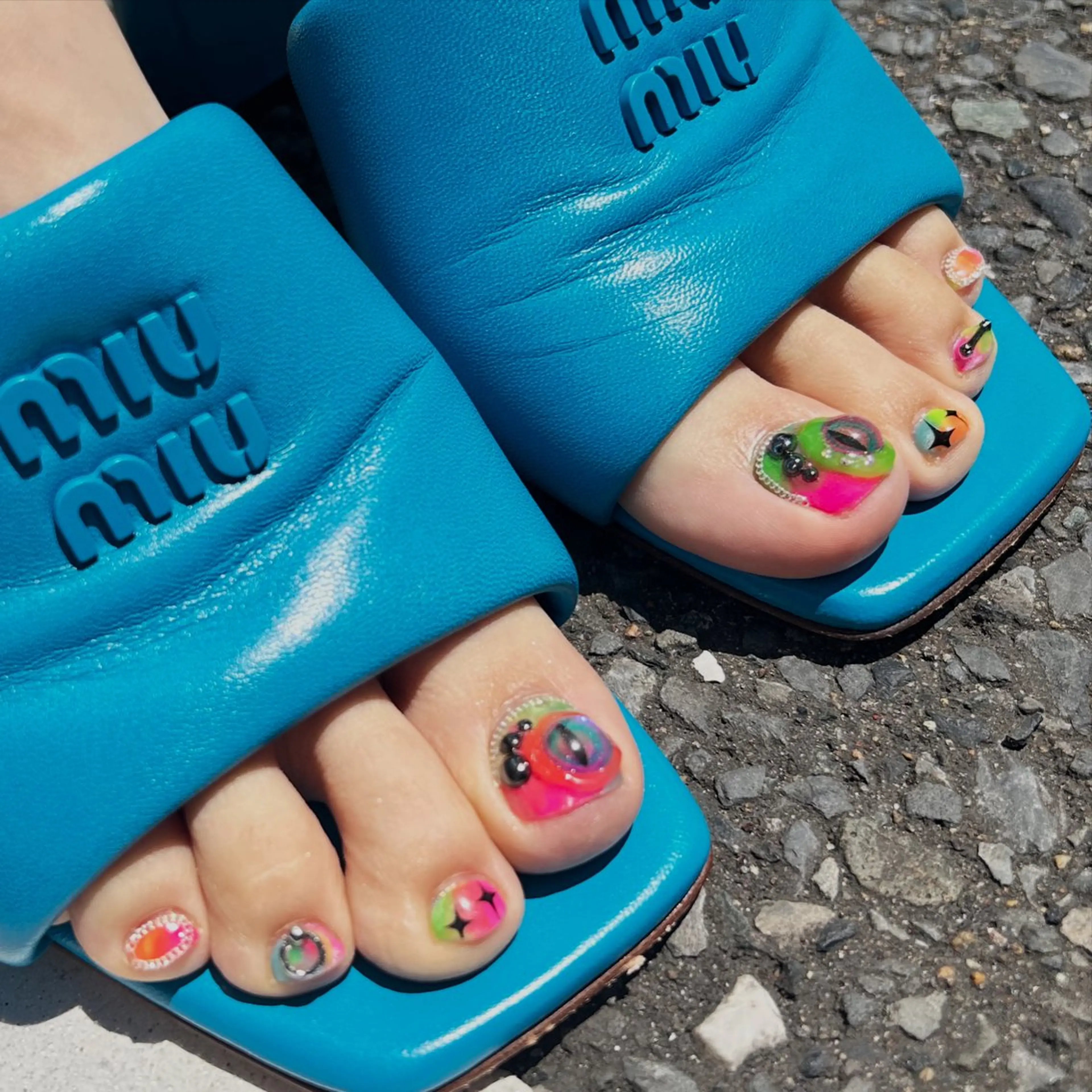 ネイル フットネイル Sara+所属・sara +のネイルデザイン