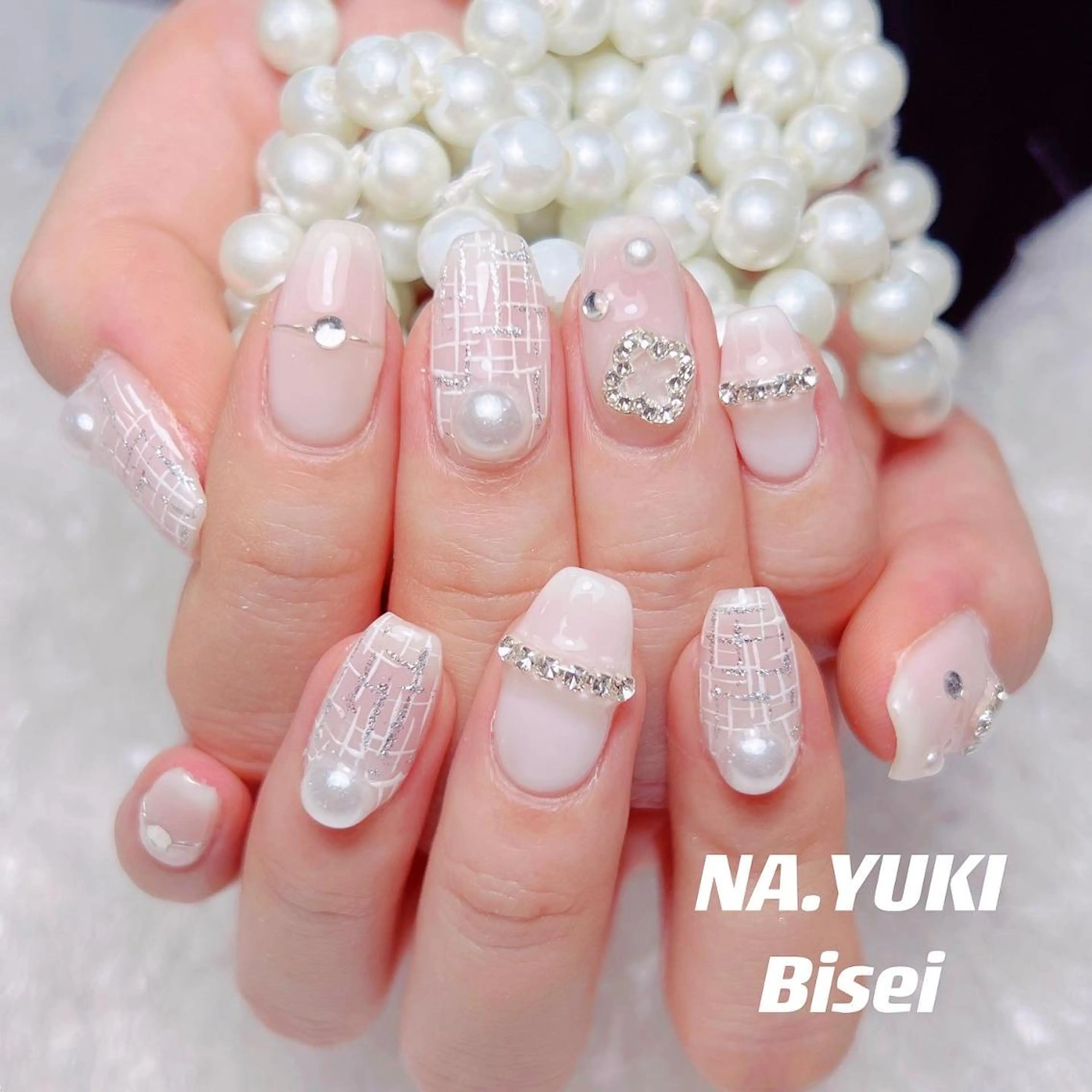 ネイル ハンドネイル ハンドケア ナユキNA.YUKI 池袋店のネイルデザイン