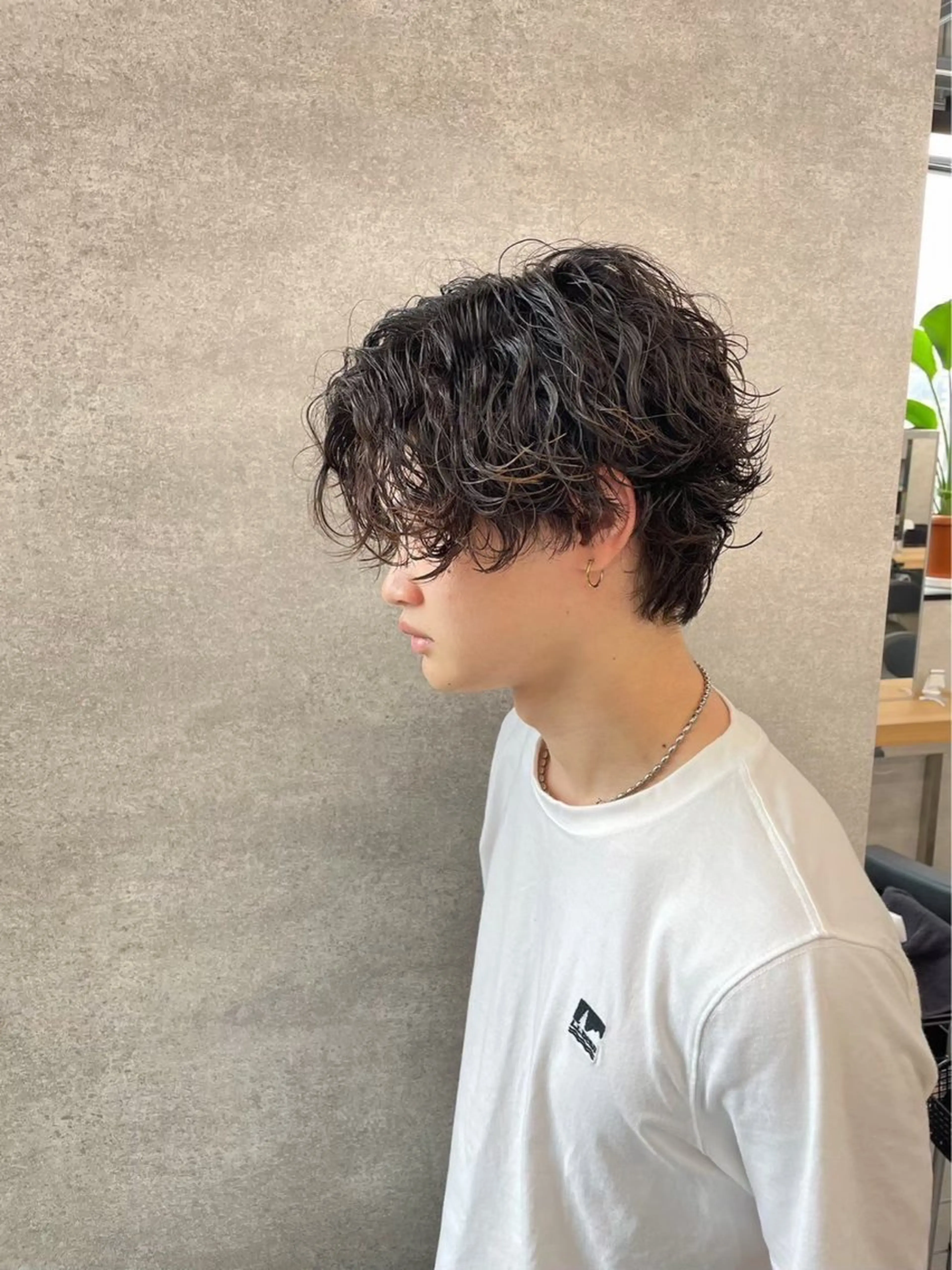 ミディアム カラー パーマ メンズ カット ヘアカラー パーマ 🔥メンズ特化🔥 藍斗のヘアスタイル