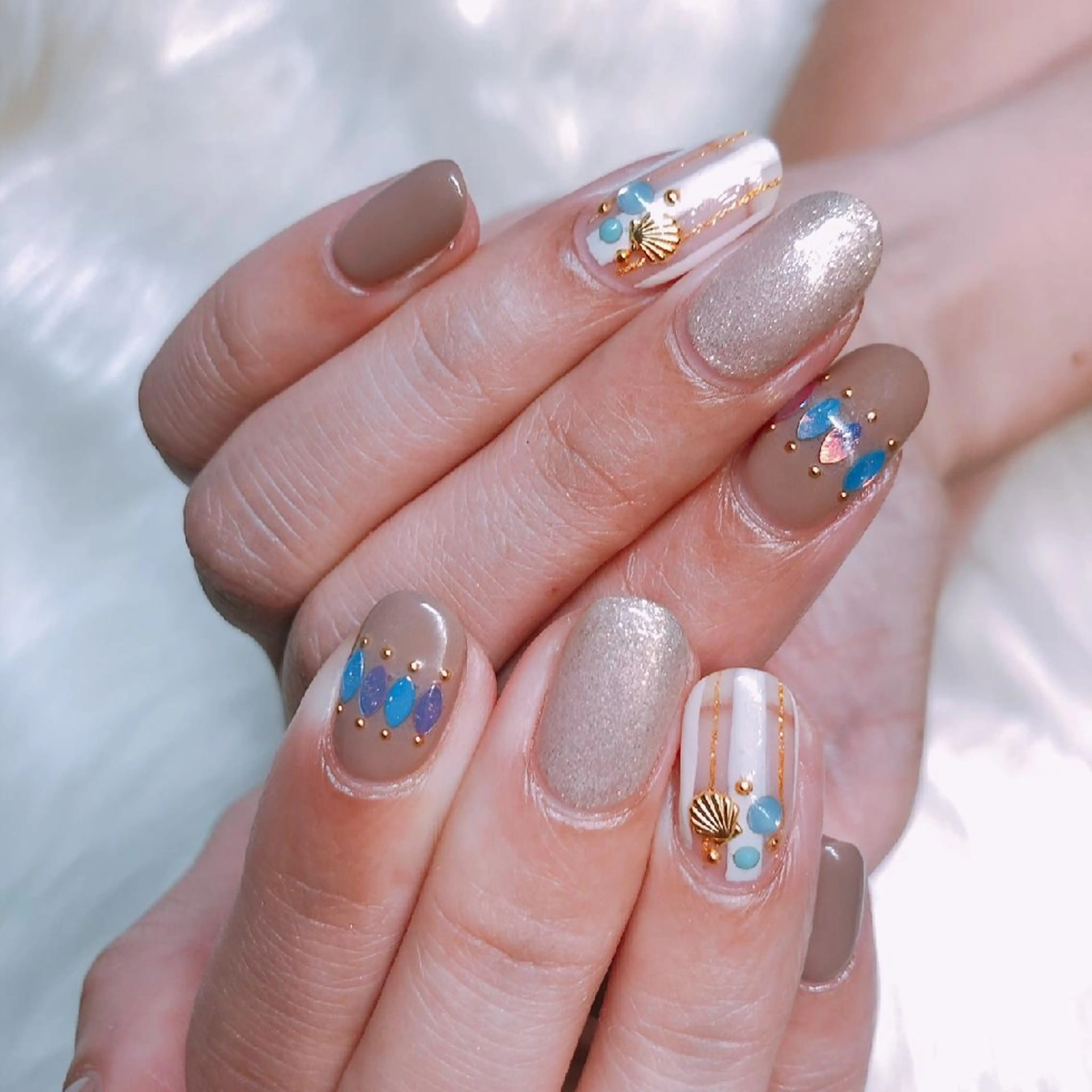 ネイル luxe NailDesignのネイルデザイン