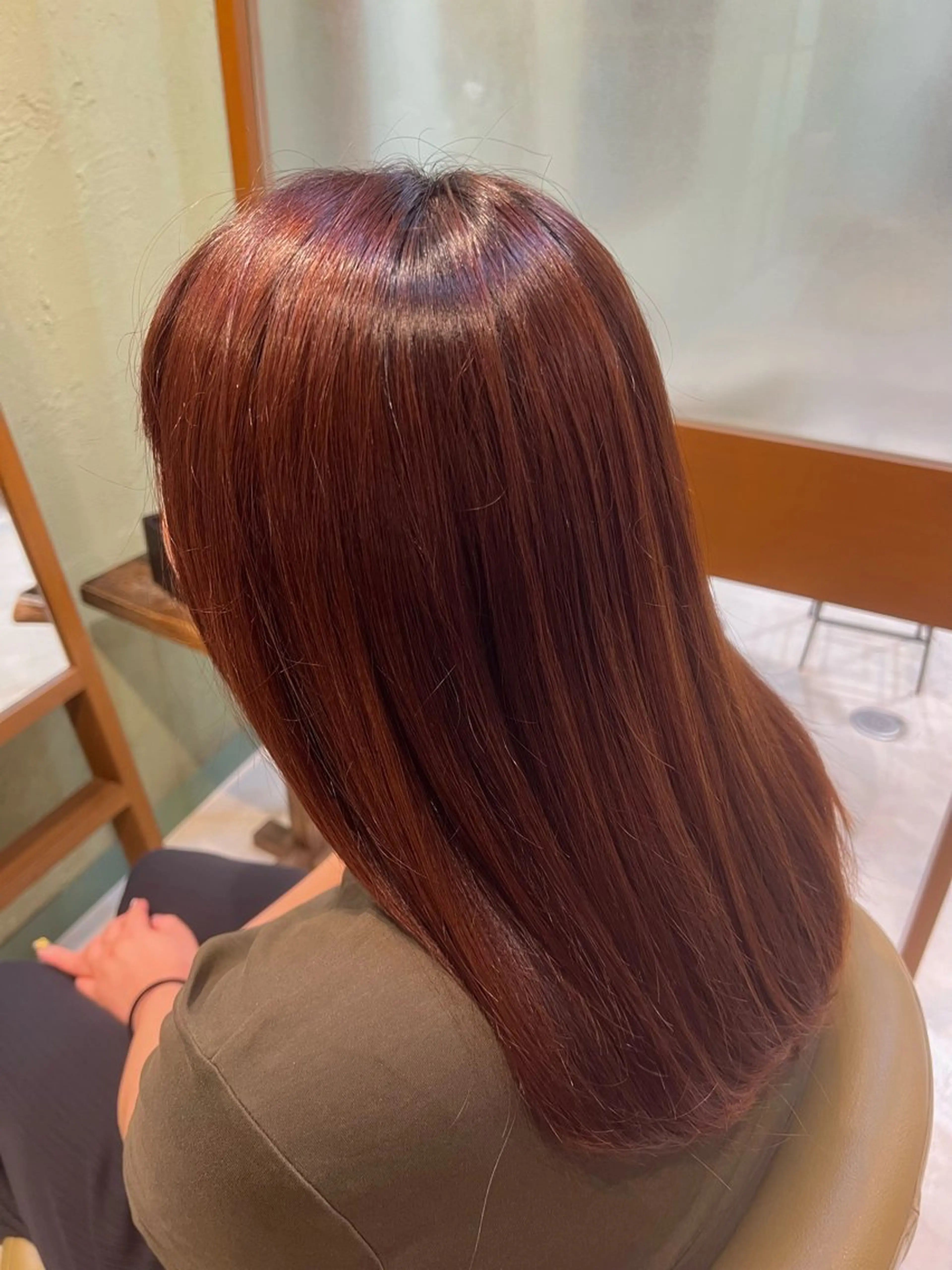 ロング レイヤーカット ロング ローレイヤー トリートメント カット epris所属・木本 歩々乃のヘアスタイル