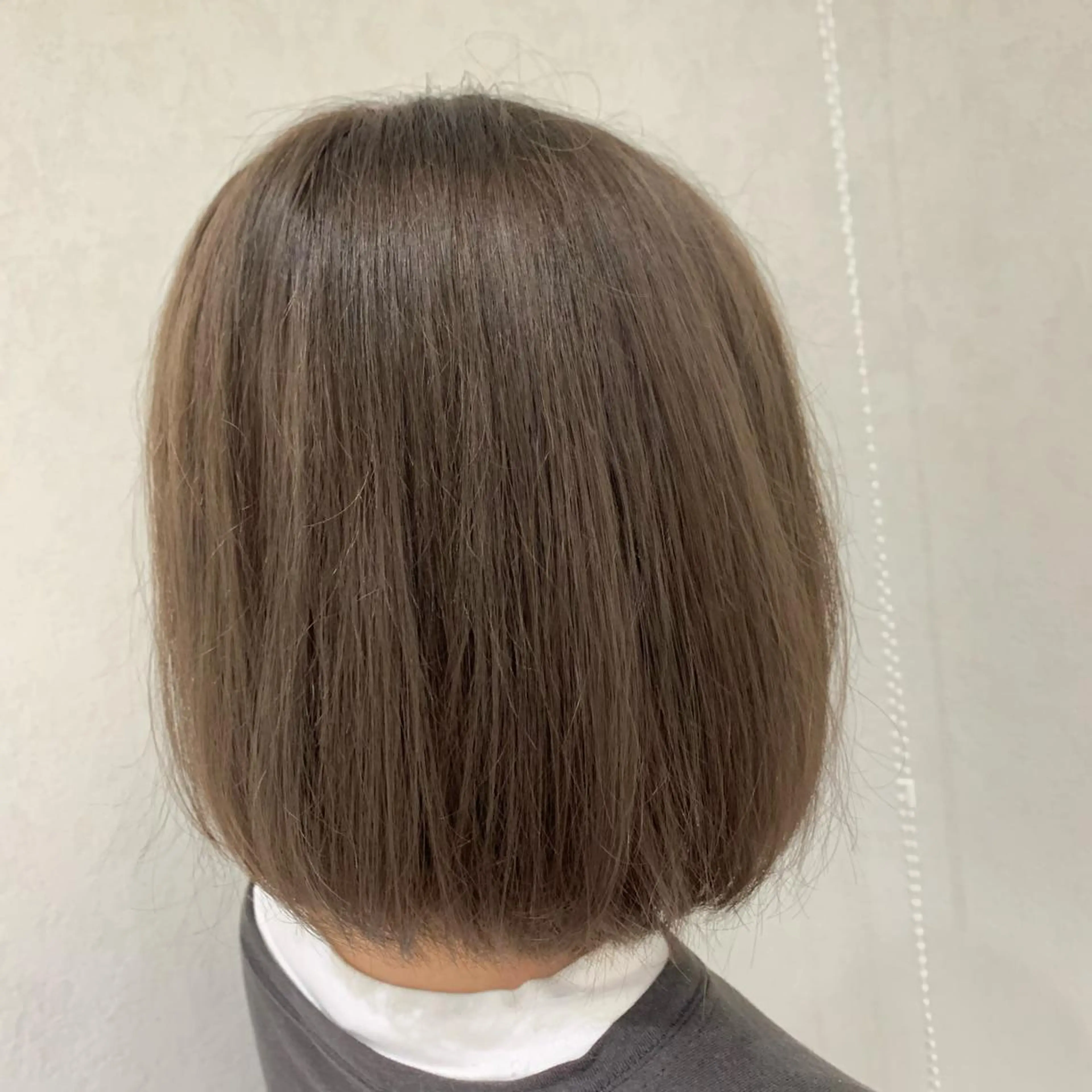 カラー 宮下 志織のヘアスタイル