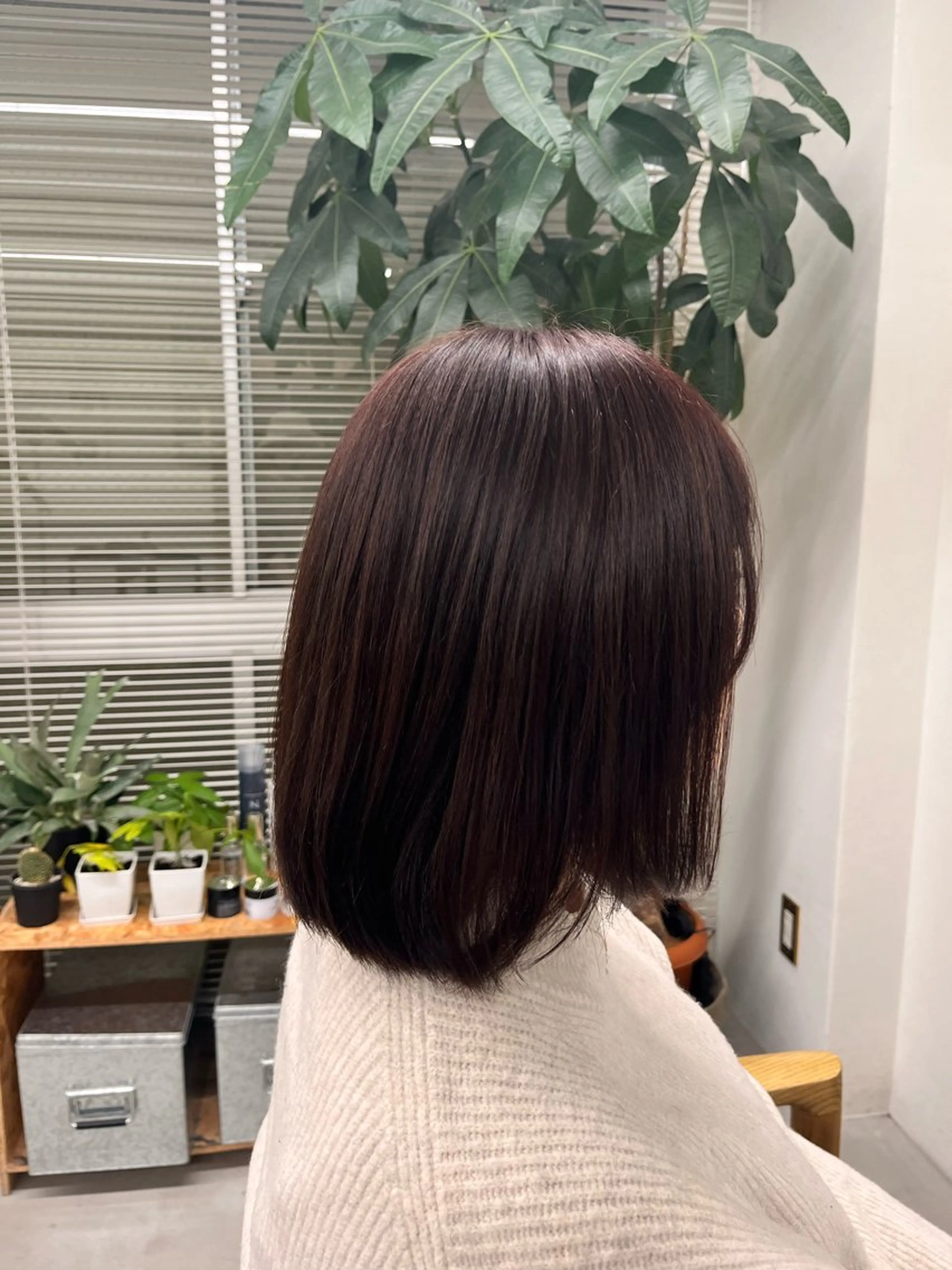 ミディアム カラー マミ🌱 ボブ/津田沼のヘアスタイル