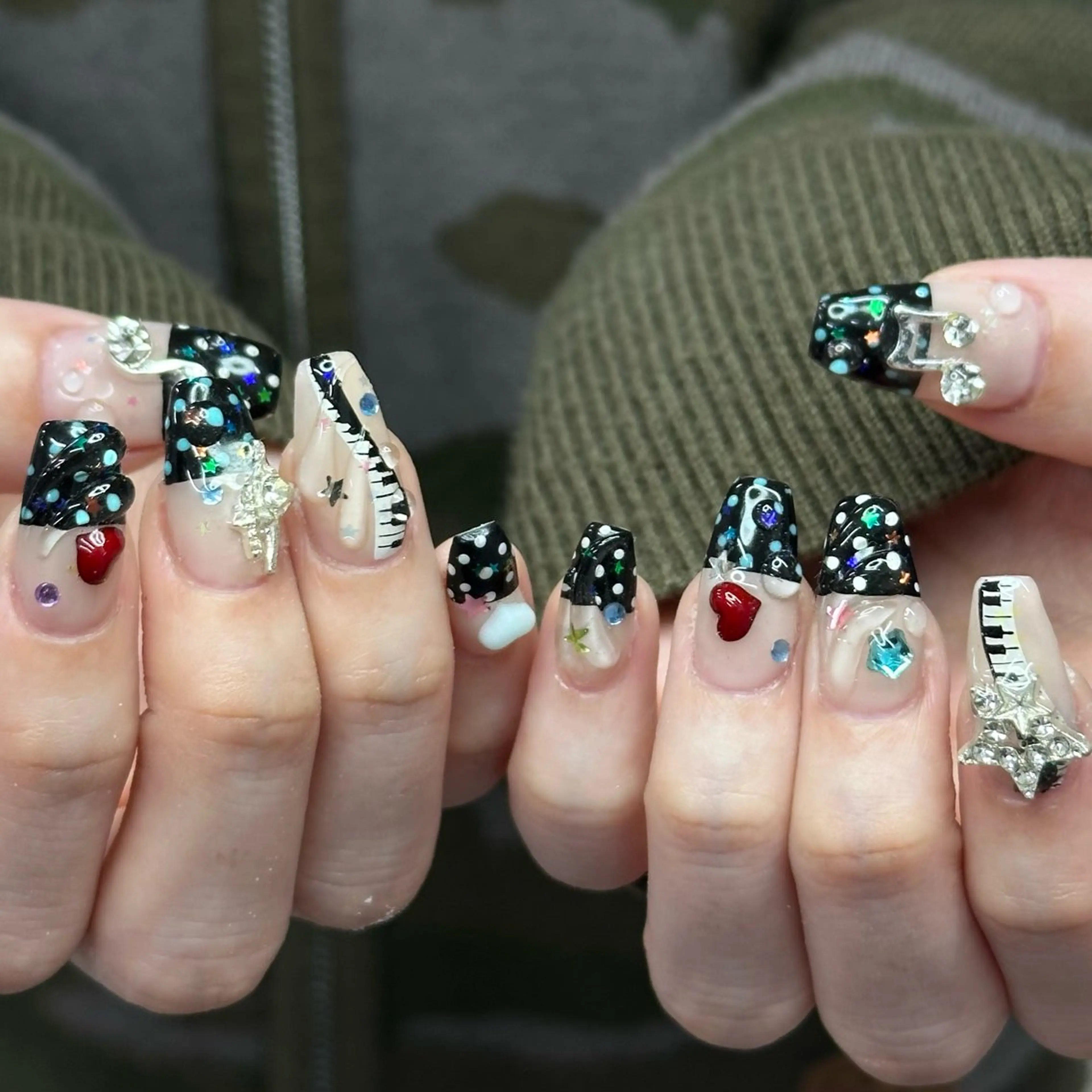 ネイル ハンドネイル YukaRyu /個性派デザインのネイルデザイン