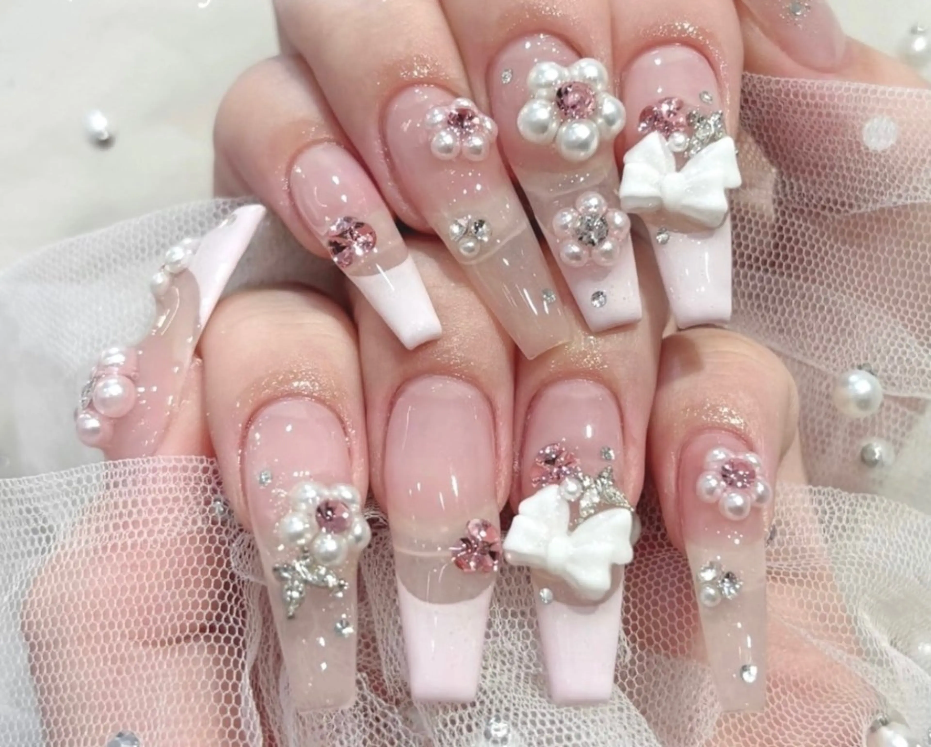 ネイル ハンドネイル NiJi Nailsのネイルデザイン